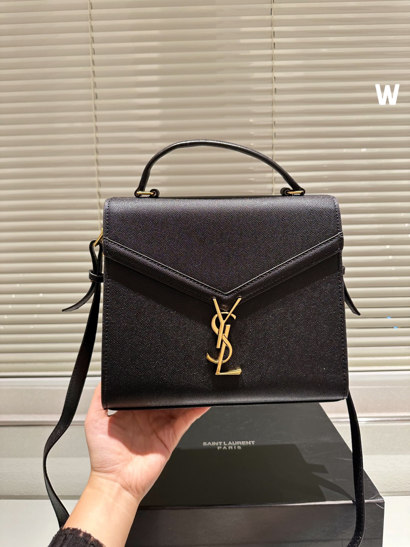 Y CASSANDRA bag size 25*20cm