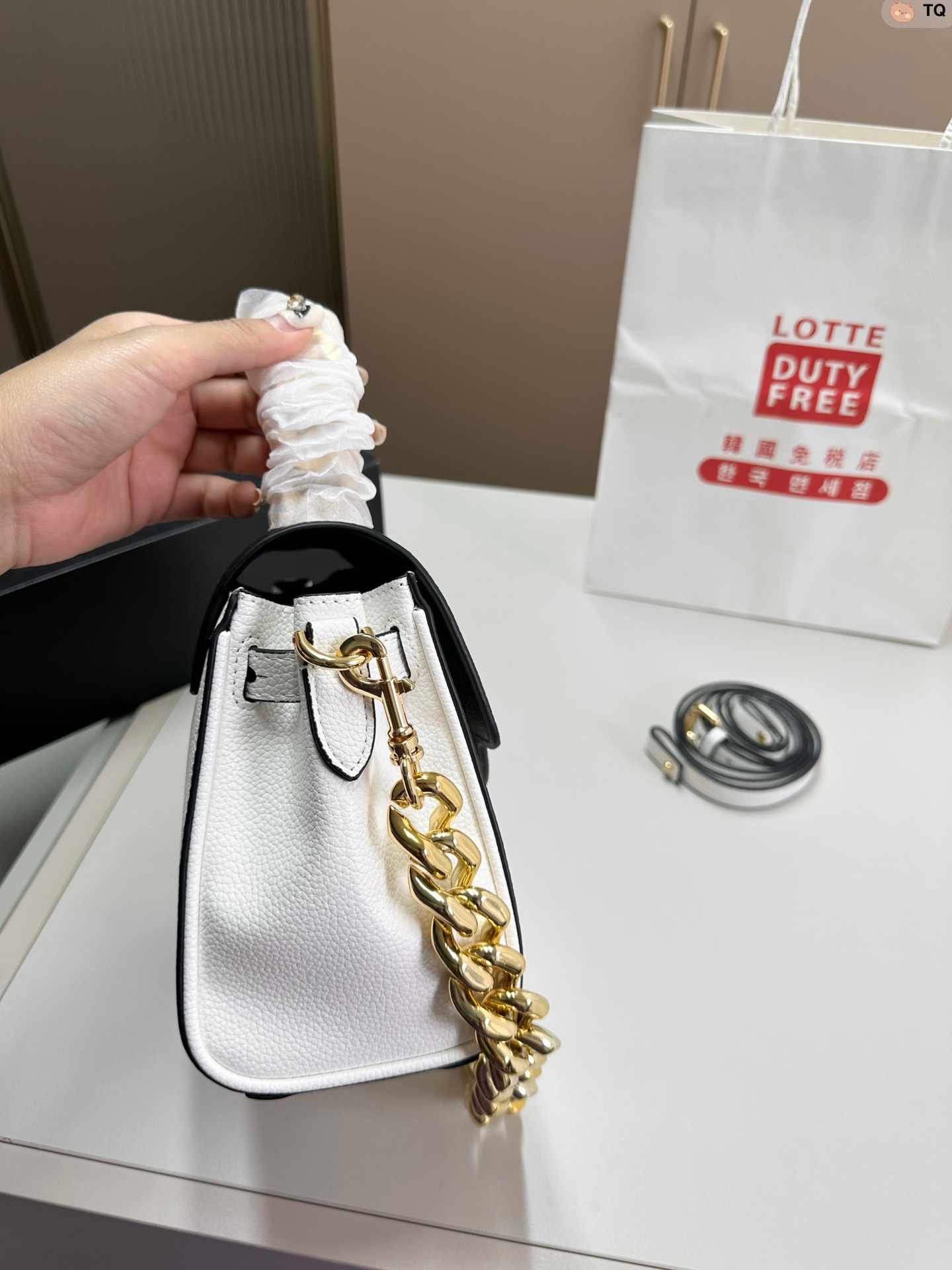 Ver new arrival women bag 02 size: 21*10*18 cm