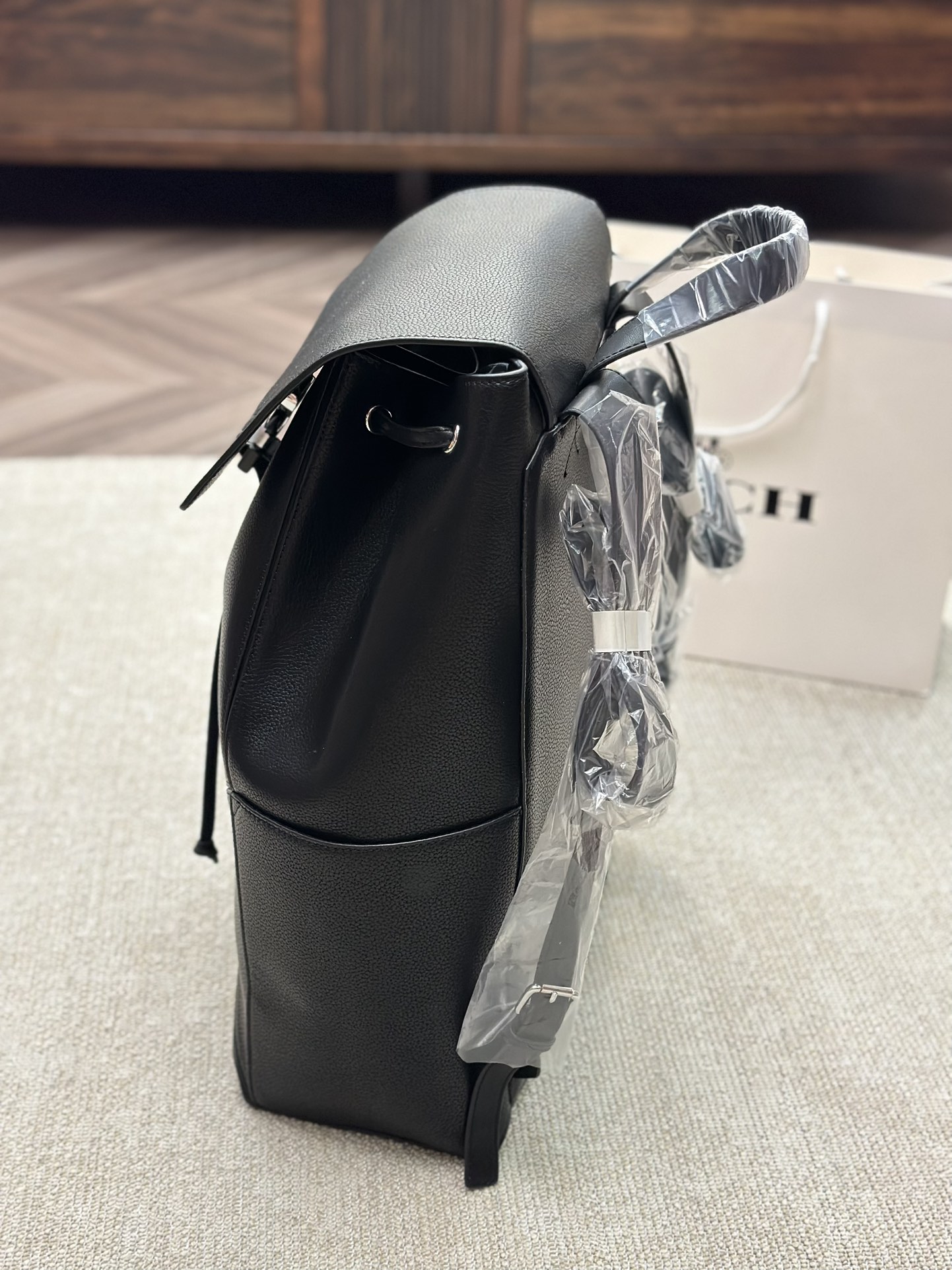 Loe Puzzle new arrival backpack bag size : 34×46cm