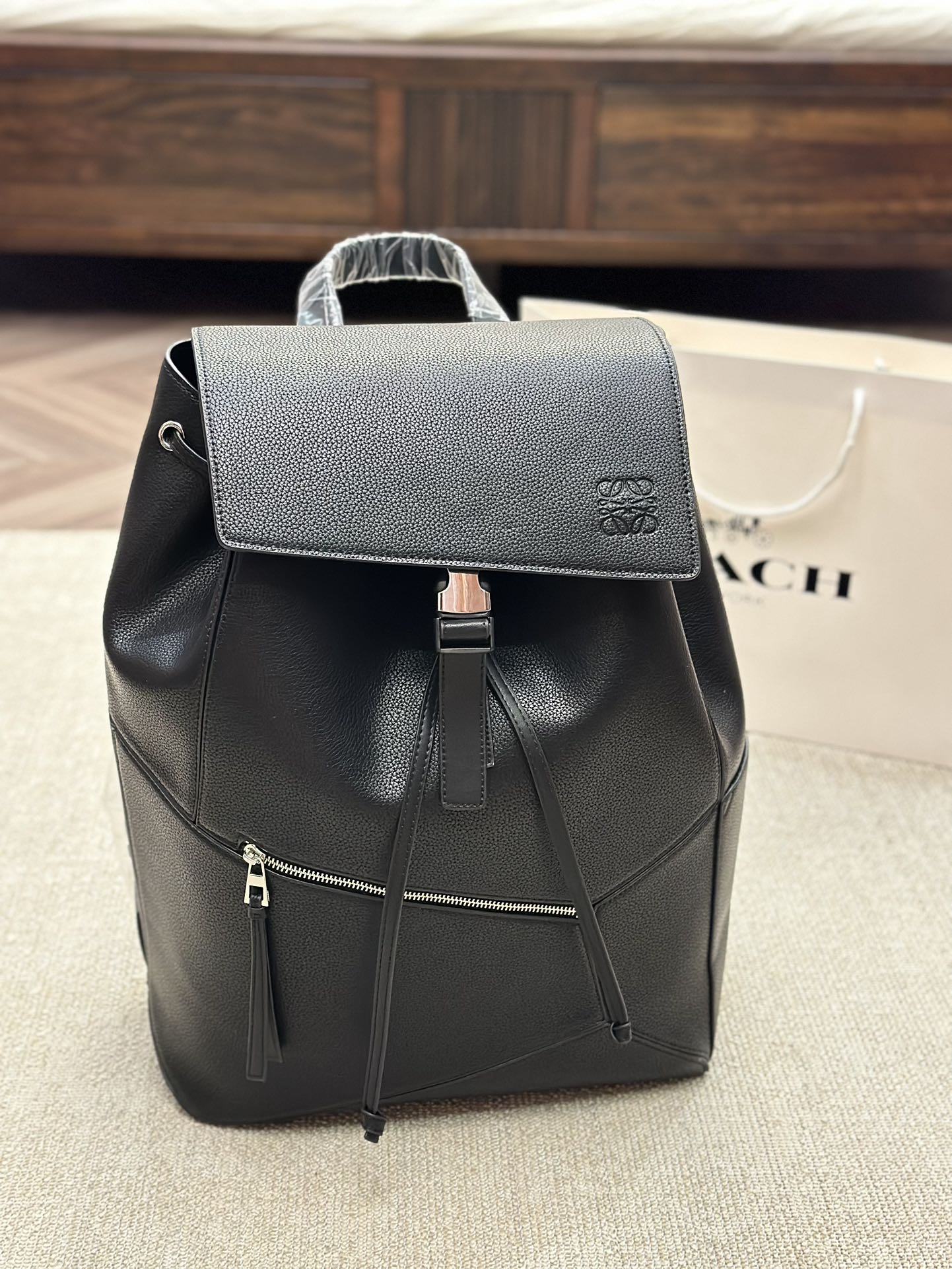 Loe Puzzle new arrival backpack bag size : 34×46cm