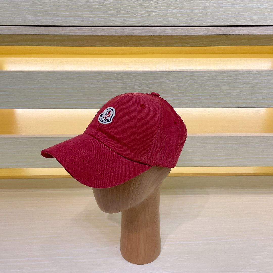 Mc logo women and man cap