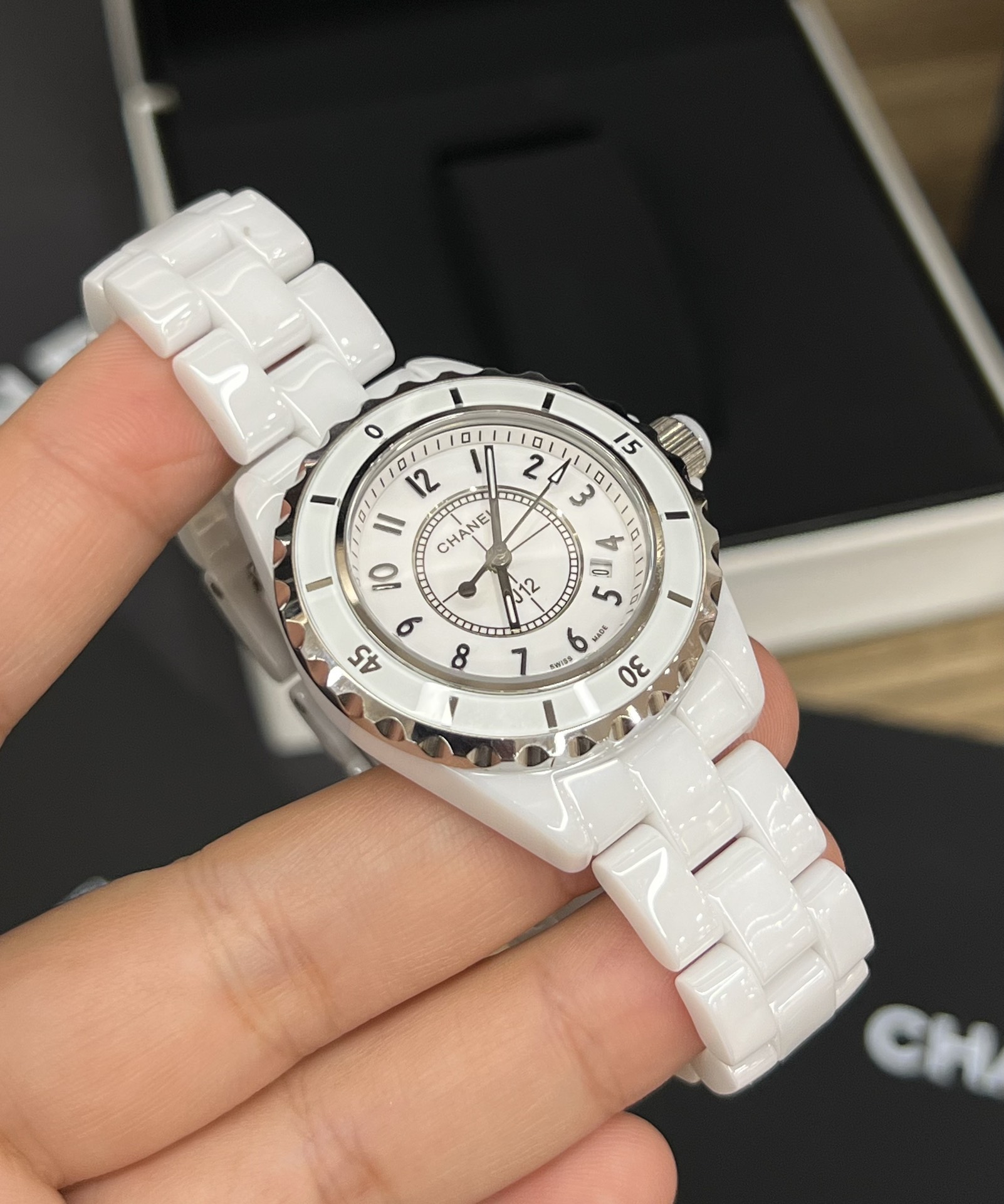 CC new arrival women watch 06
