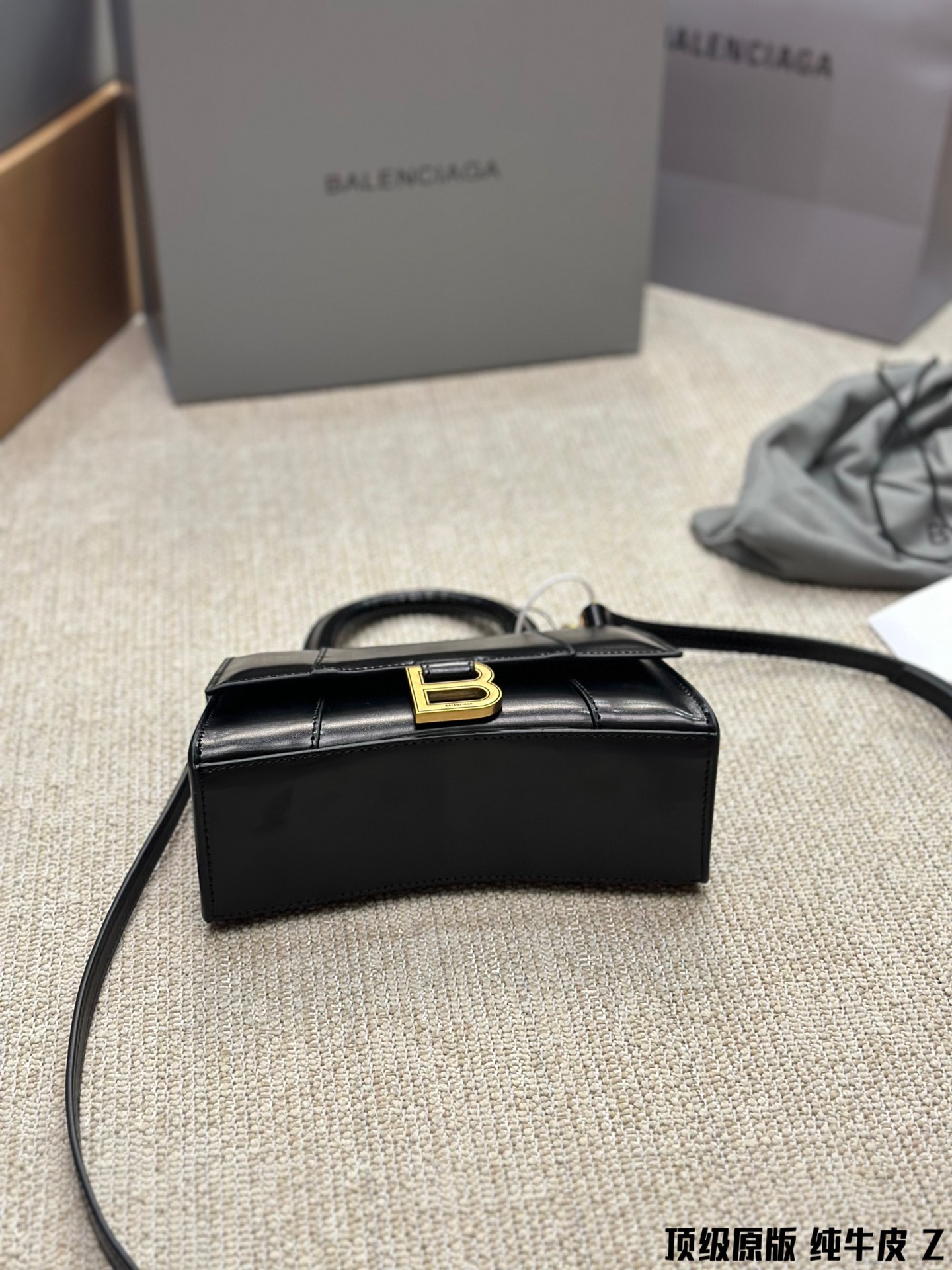 Balen hourglass xs new arrival bag