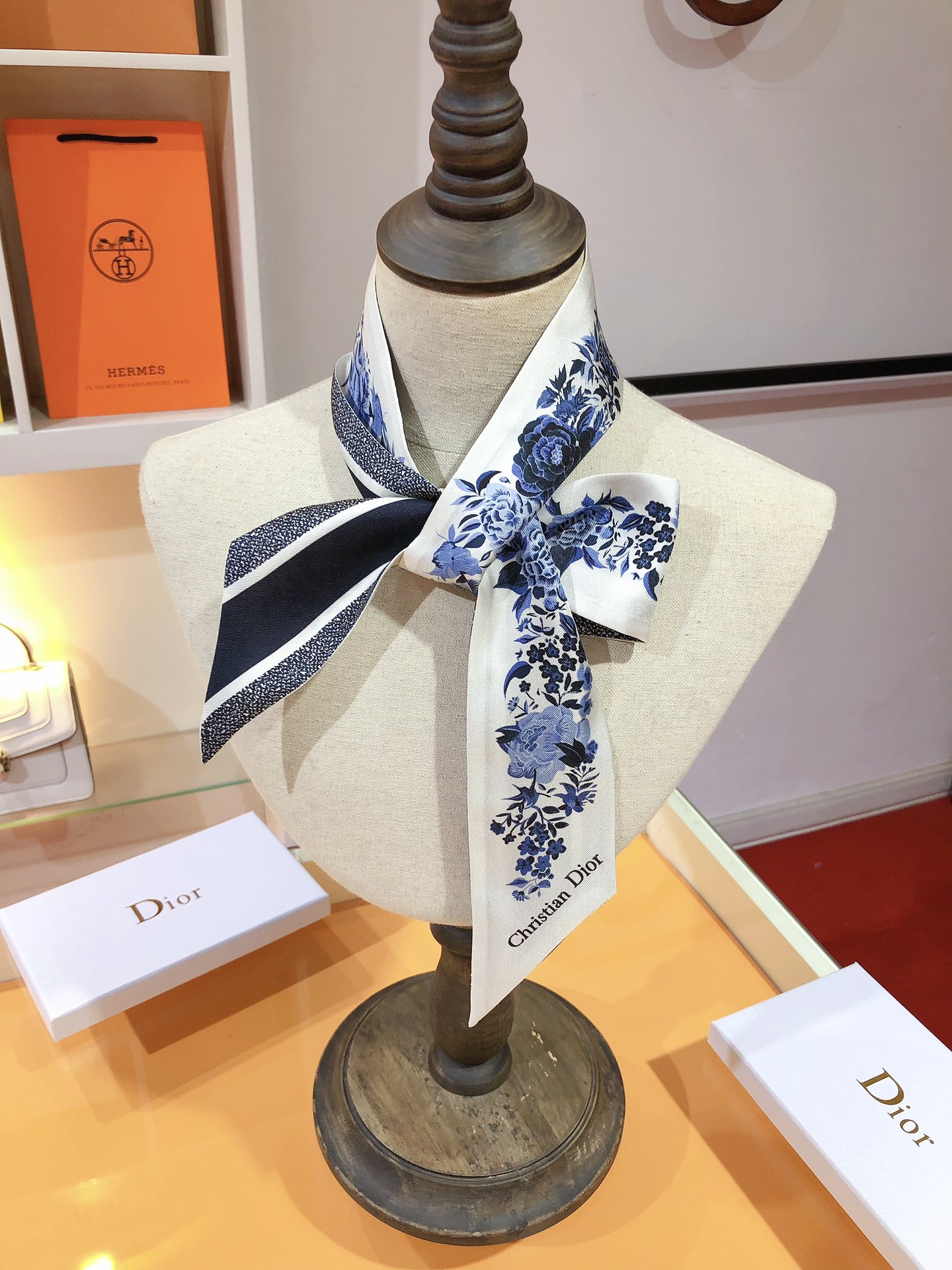 D Jardin d'Hiver new arrival silk scarf size: 6*105 cm
