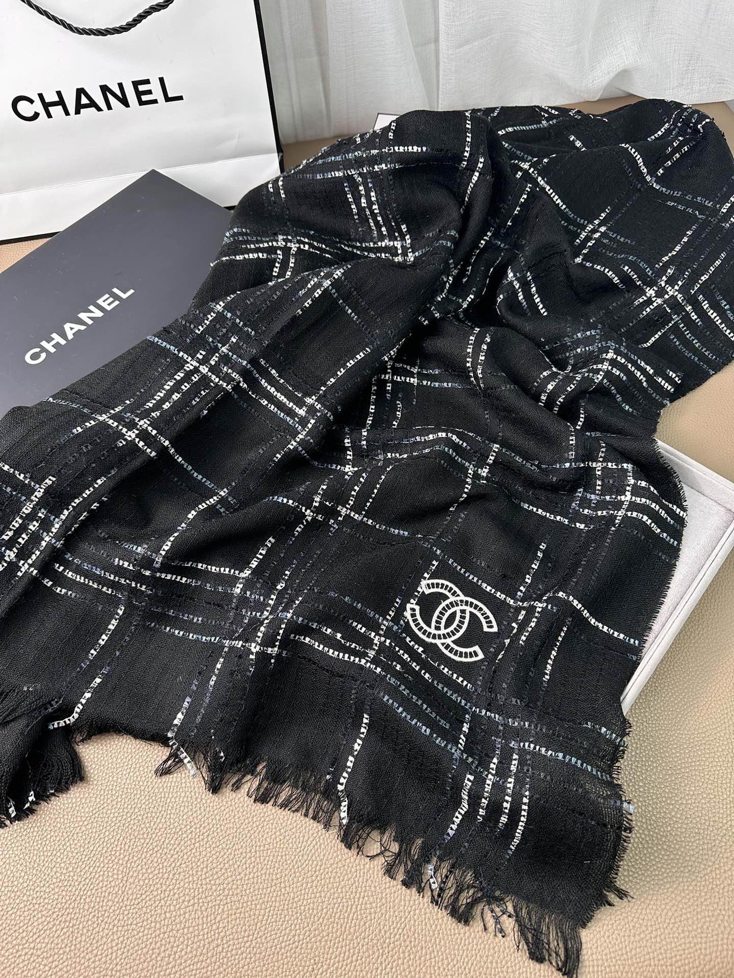 CC Scarf 140*140cm 0043