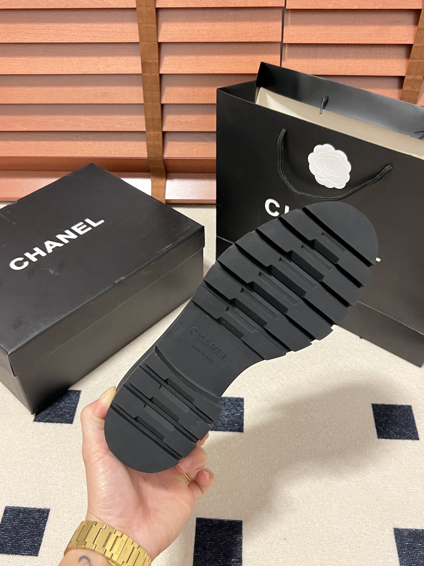 cc women shoes size 35-40