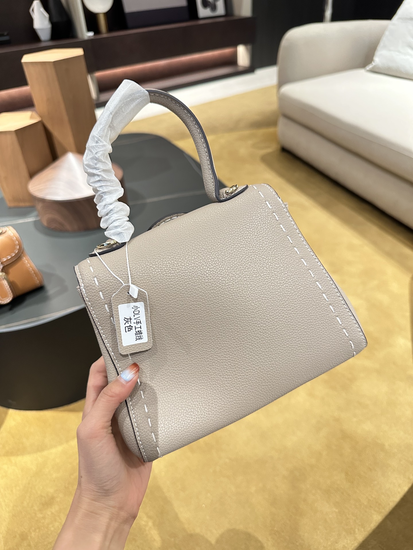 Delv Brillant Mini hand made bag size: 20 cm