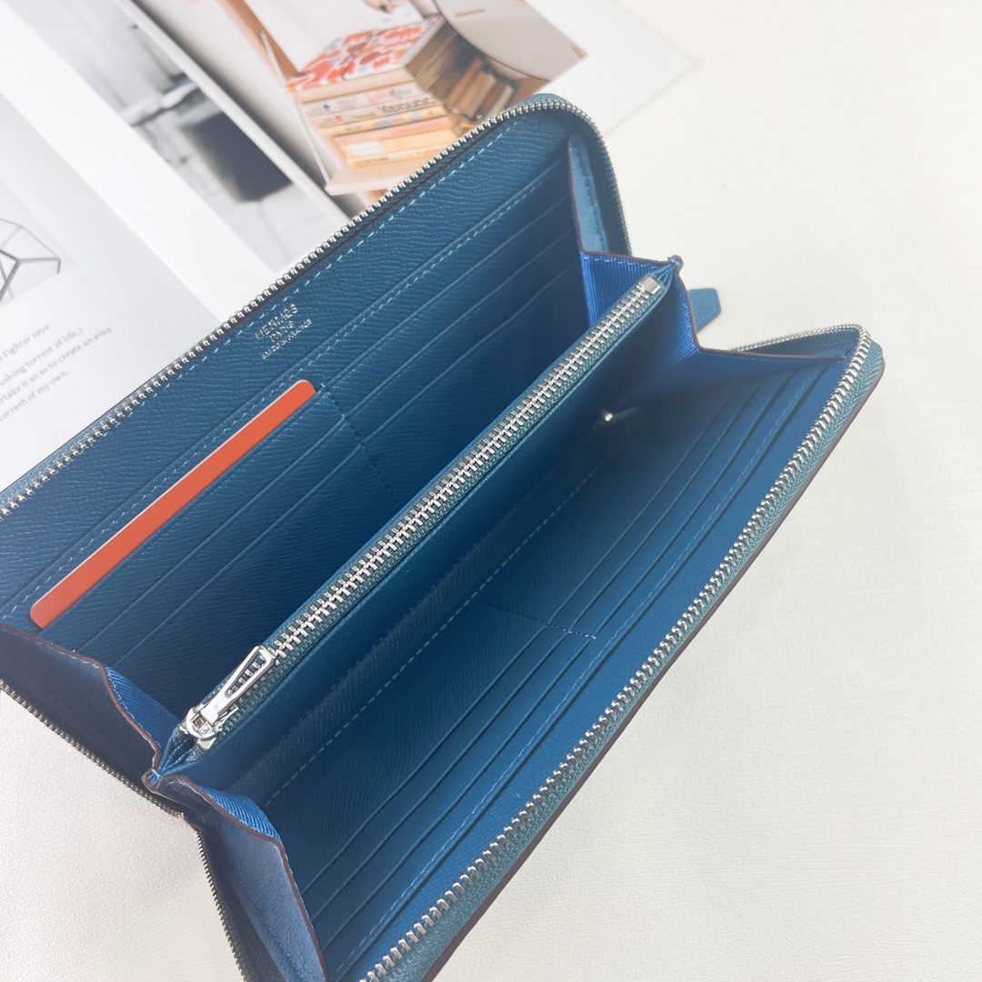 H Silk’in Empson-Barenia leather wallets size : 20x11.5x1.5cm