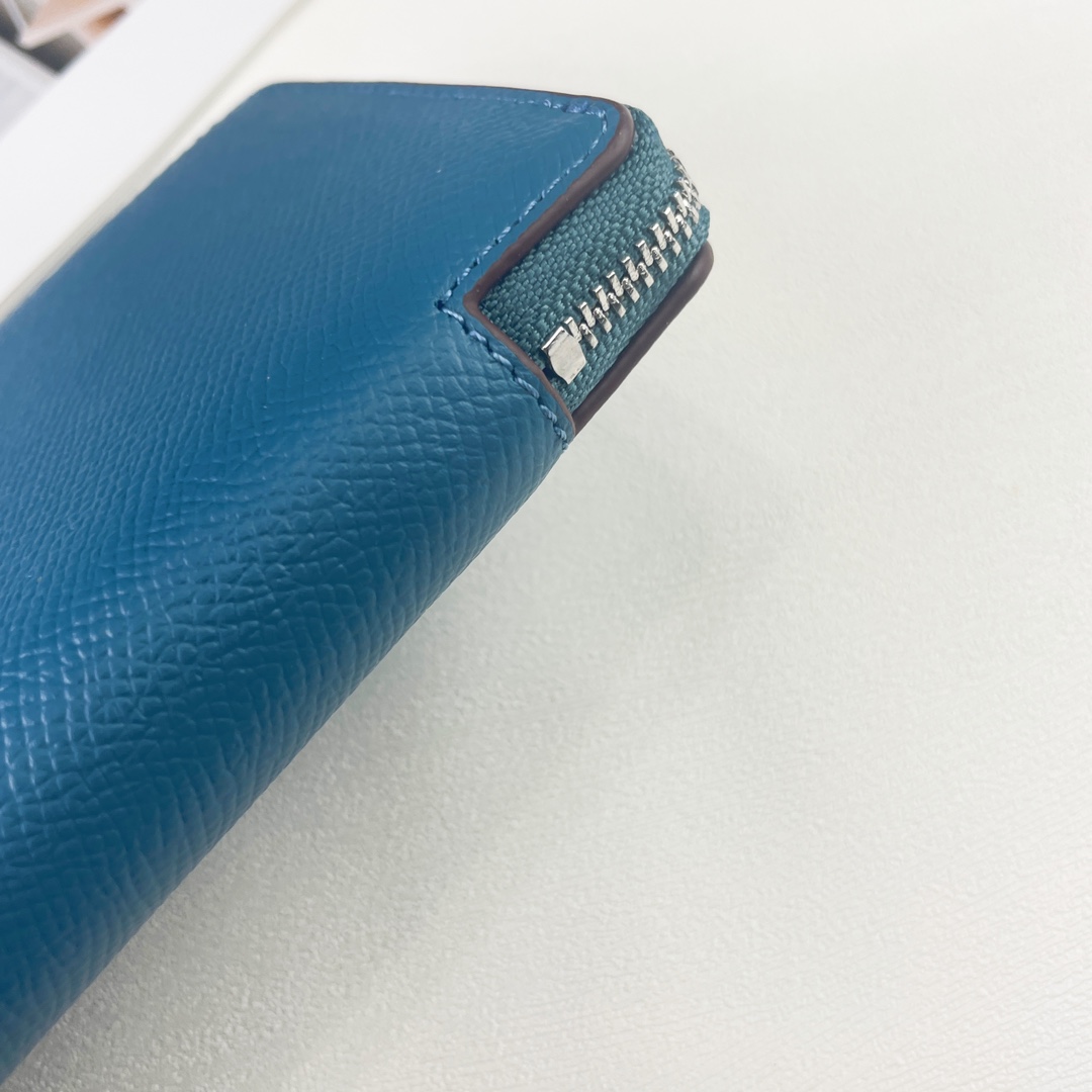 H Silk’in Empson-Barenia leather wallets size : 20x11.5x1.5cm