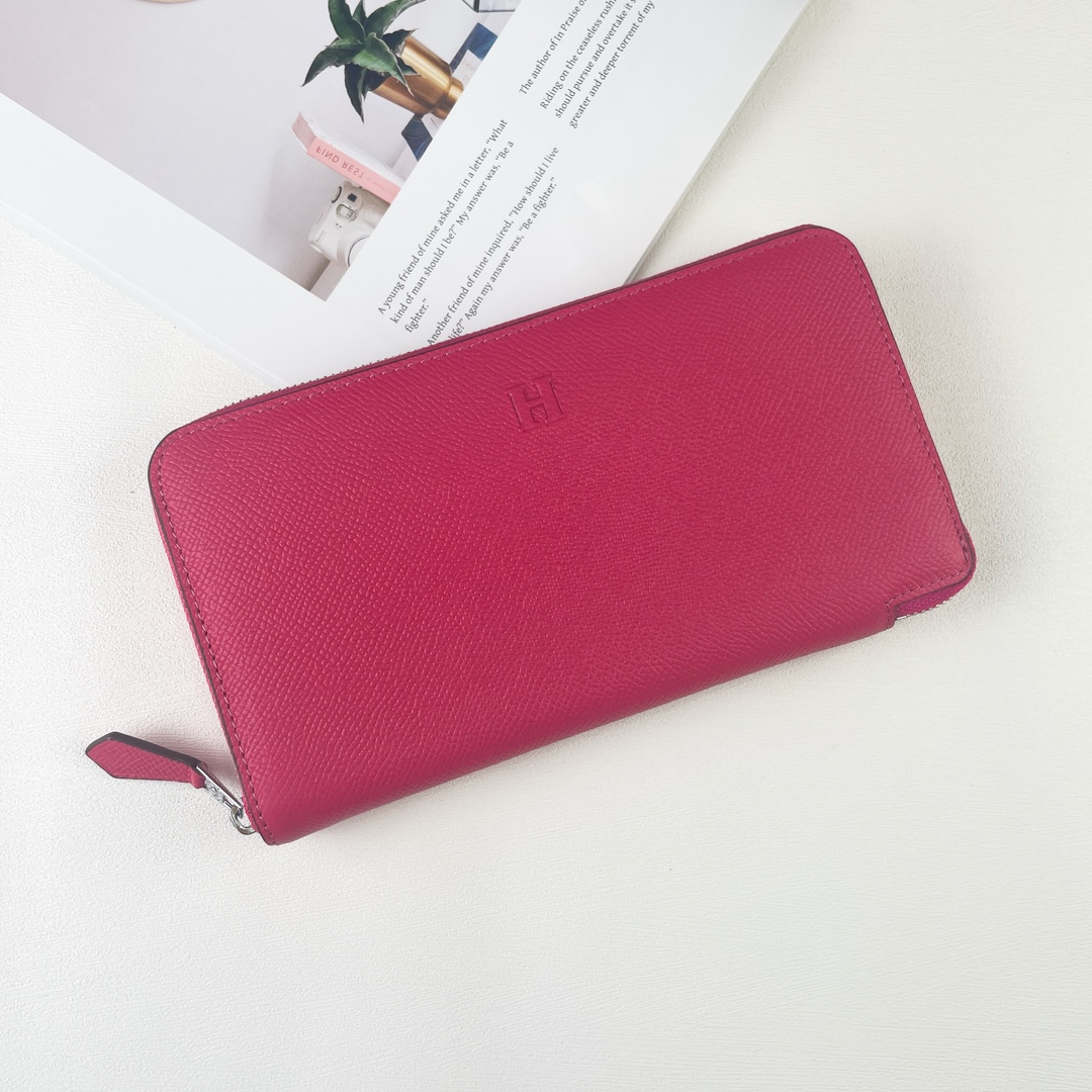 H Silk'in empson-Barenia leather wallet size : 20x11.5x1.5 cm