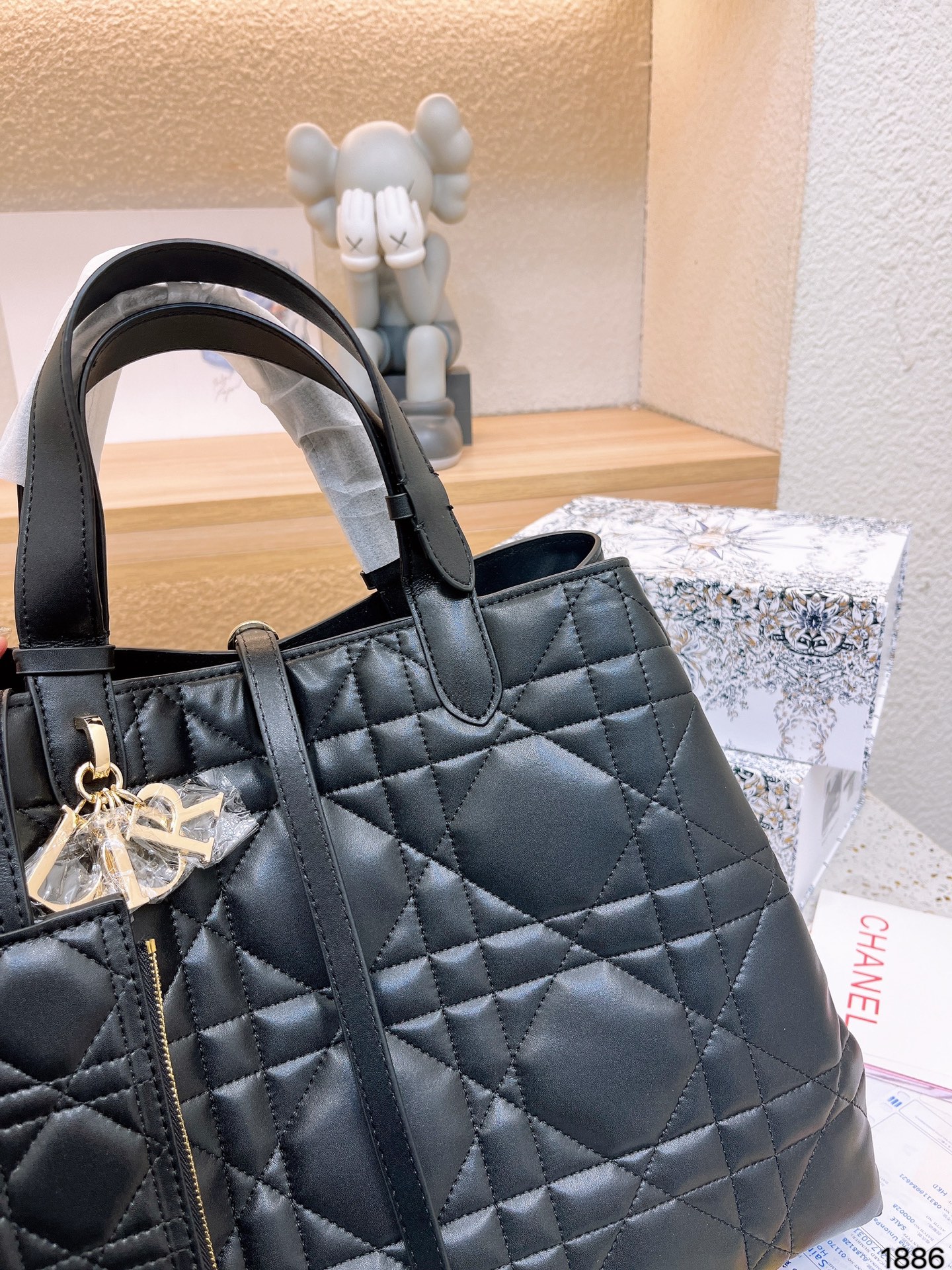 D DIOR TOUJOURS new arrival tote bag size: 34 * 27 cm