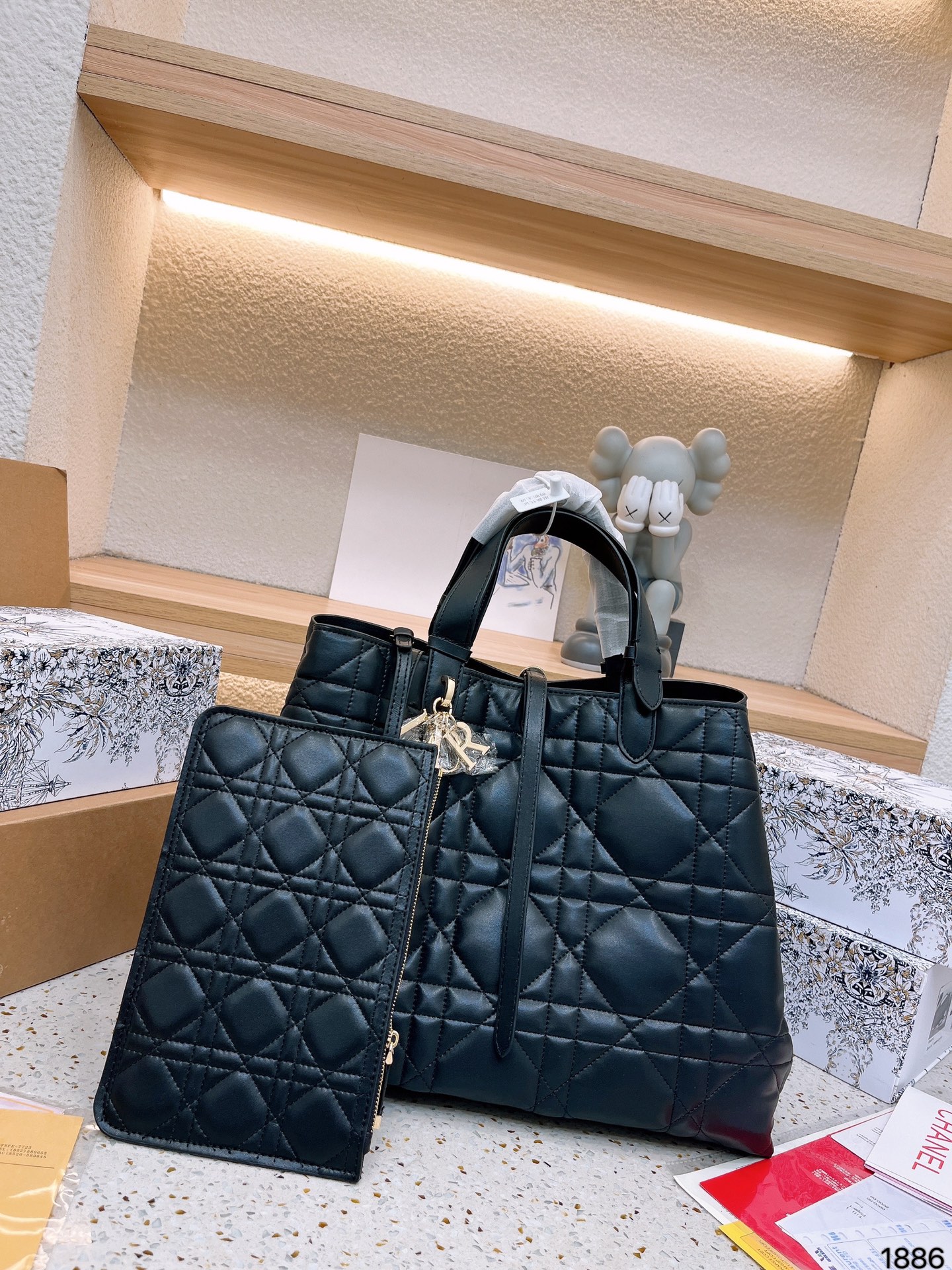 D DIOR TOUJOURS new arrival tote bag size: 34 * 27 cm
