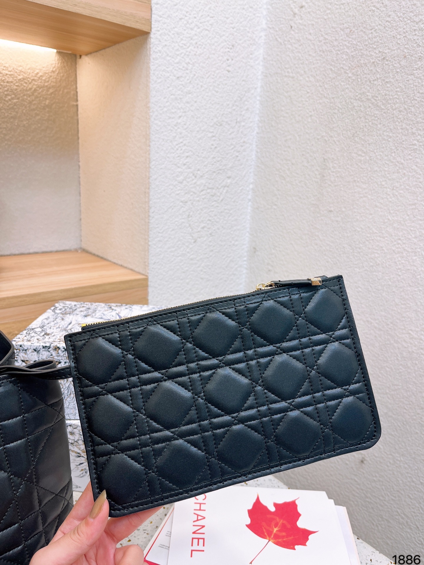 D DIOR TOUJOURS new arrival tote bag size: 34 * 27 cm