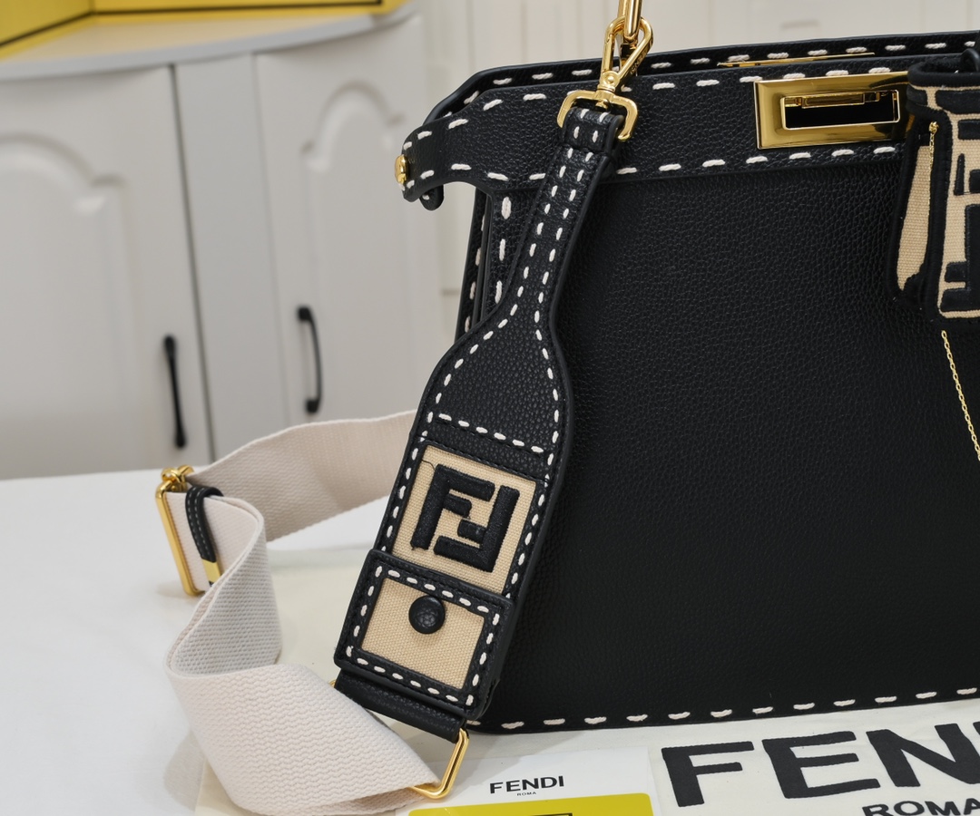 Fen Peekaboo ISeeU new arrival tote bag