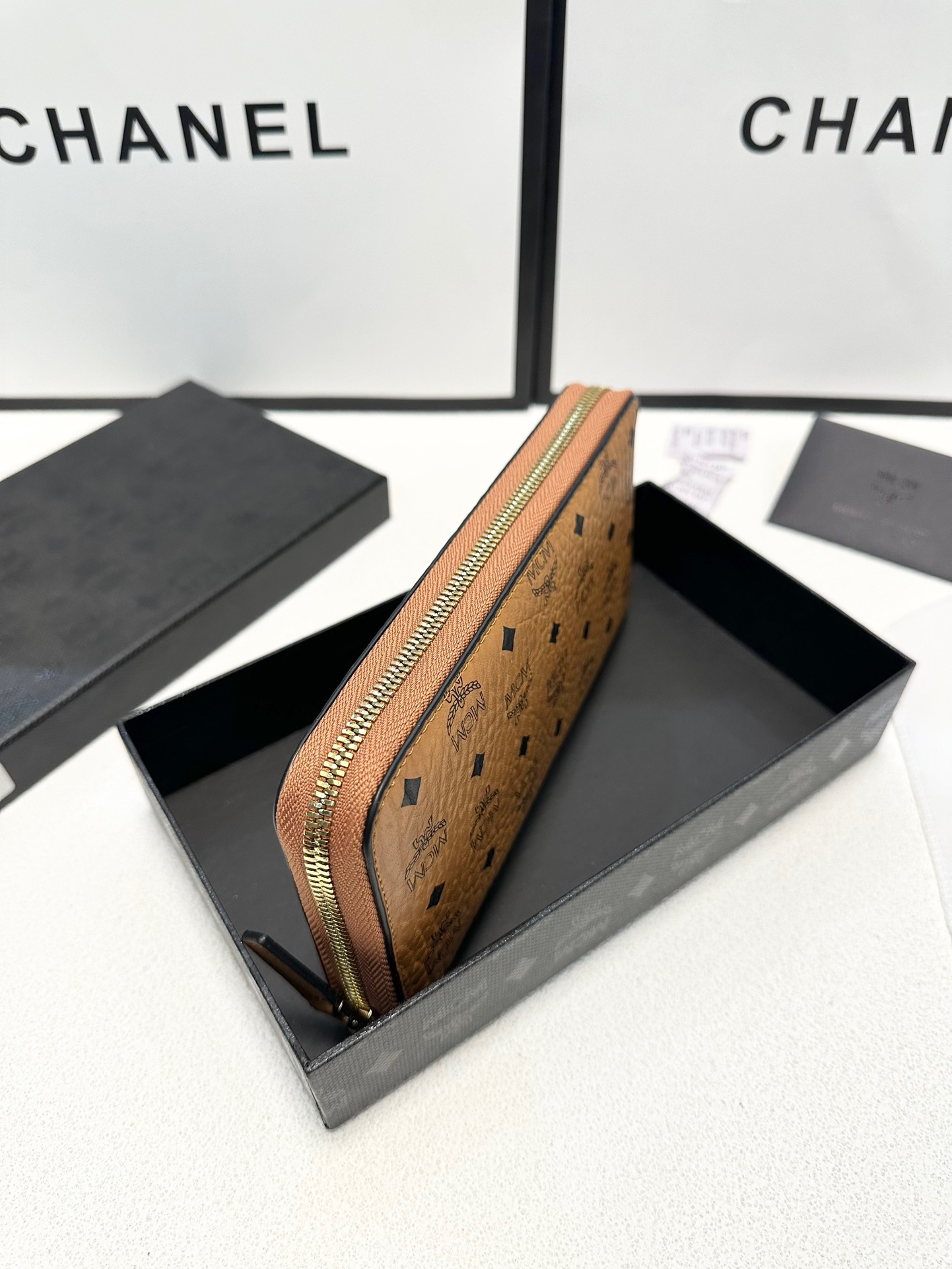 Mc new arrival long wallets size : 19x10cm