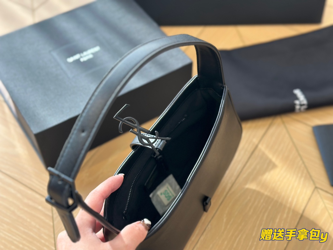 Y new arrival bag size; 25cm