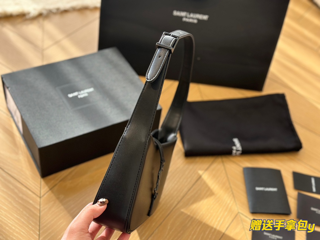 Y new arrival bag size; 25cm