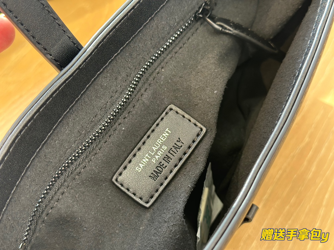 Y new arrival bag size; 25cm