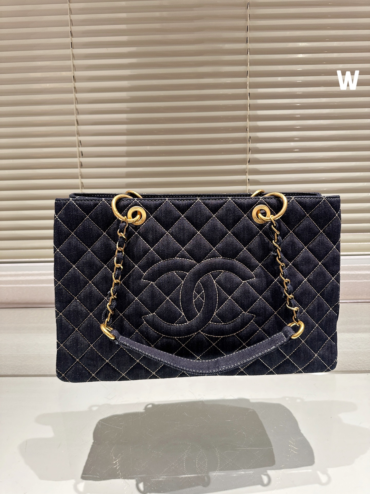 CC Vintage tote bag size 40 * 25cm