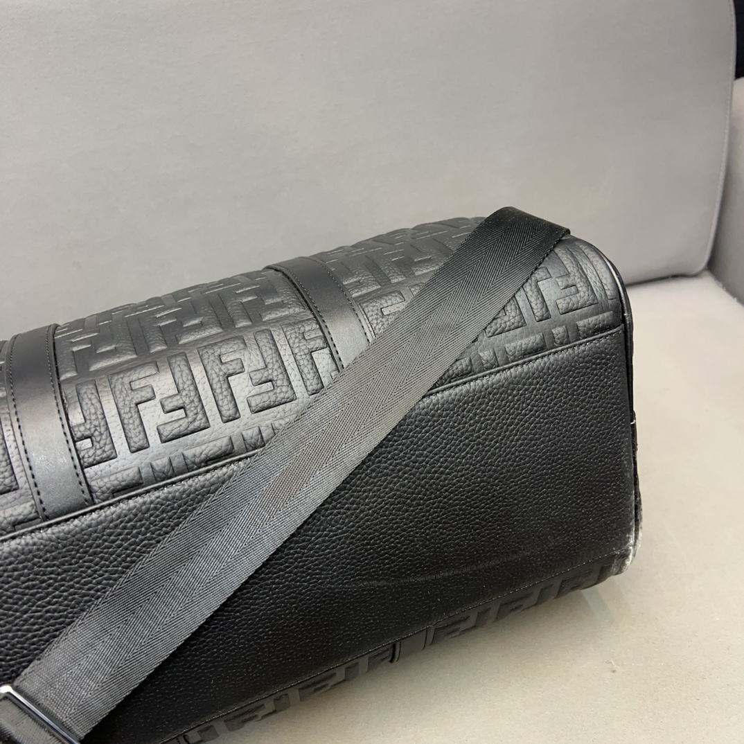 Fen man traval bag new arrival size : 46 x 27 cm