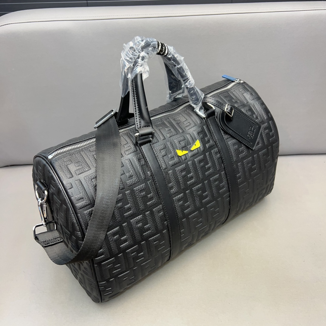 Fen man traval bag new arrival size : 46 x 27 cm