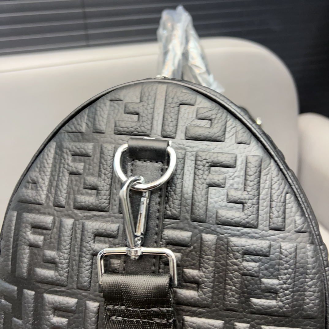 Fen man traval bag new arrival size : 46 x 27 cm