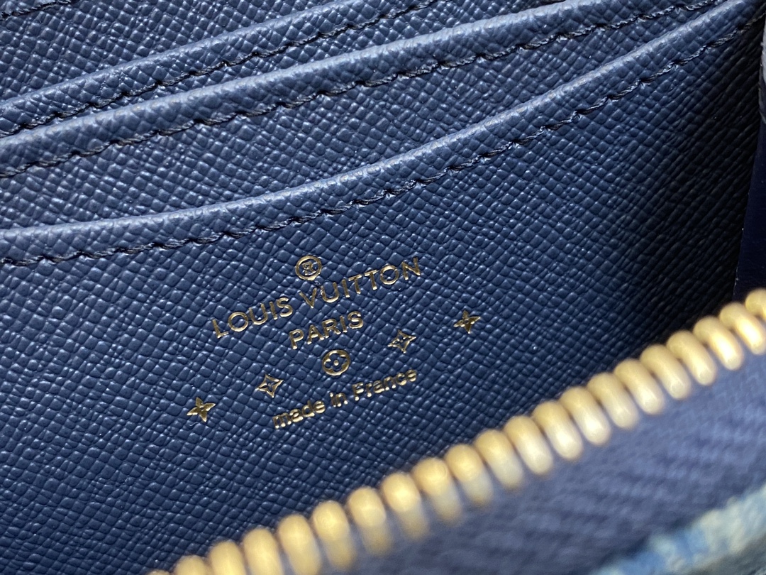 Louis new arrival Zippy Monogram denim wallet size: 11*8.5*2cm