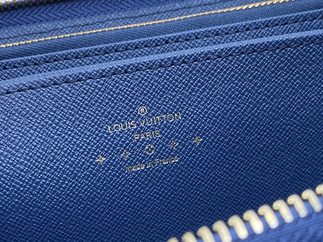 Louis new arrival Zippy Monogram denim wallet size: 19.5*10.5*2.5cm