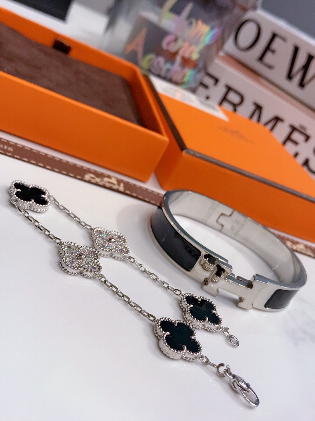 H  CLIC bracelets + VCA bracelet