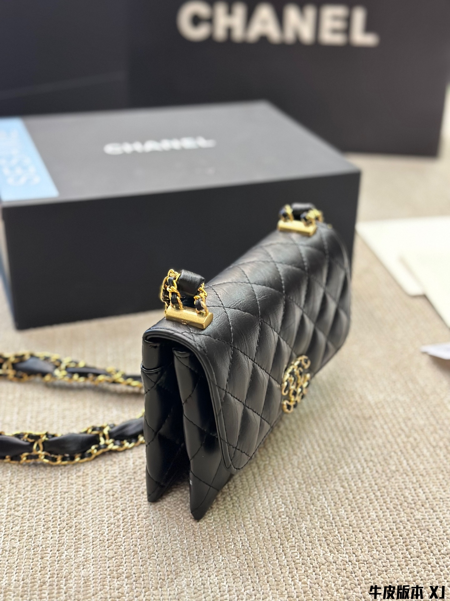 cc ?????????????? 23k new arrival bag size :19*13 cm