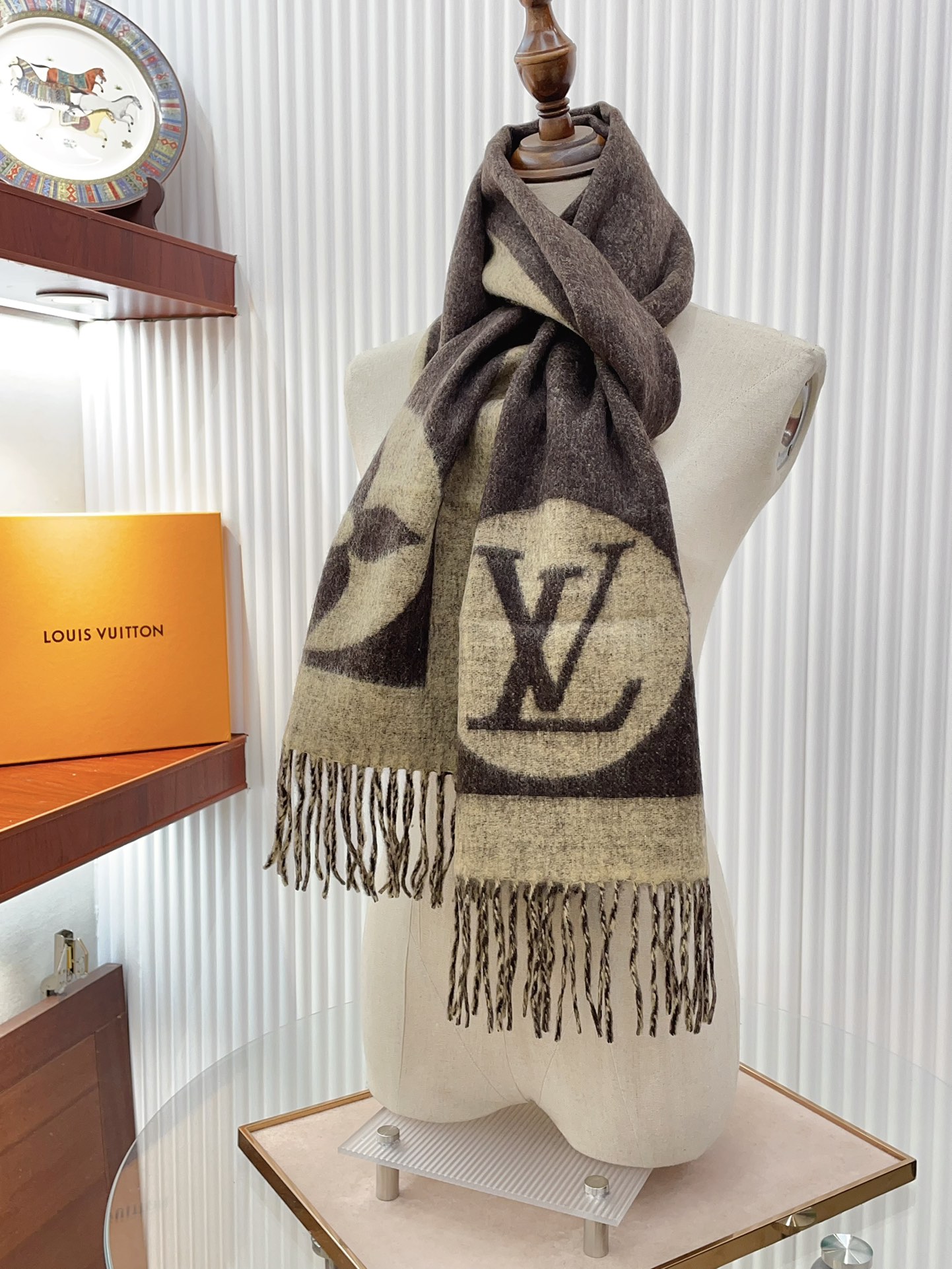 Louis new arrival men and women scarf size:32x200 cm