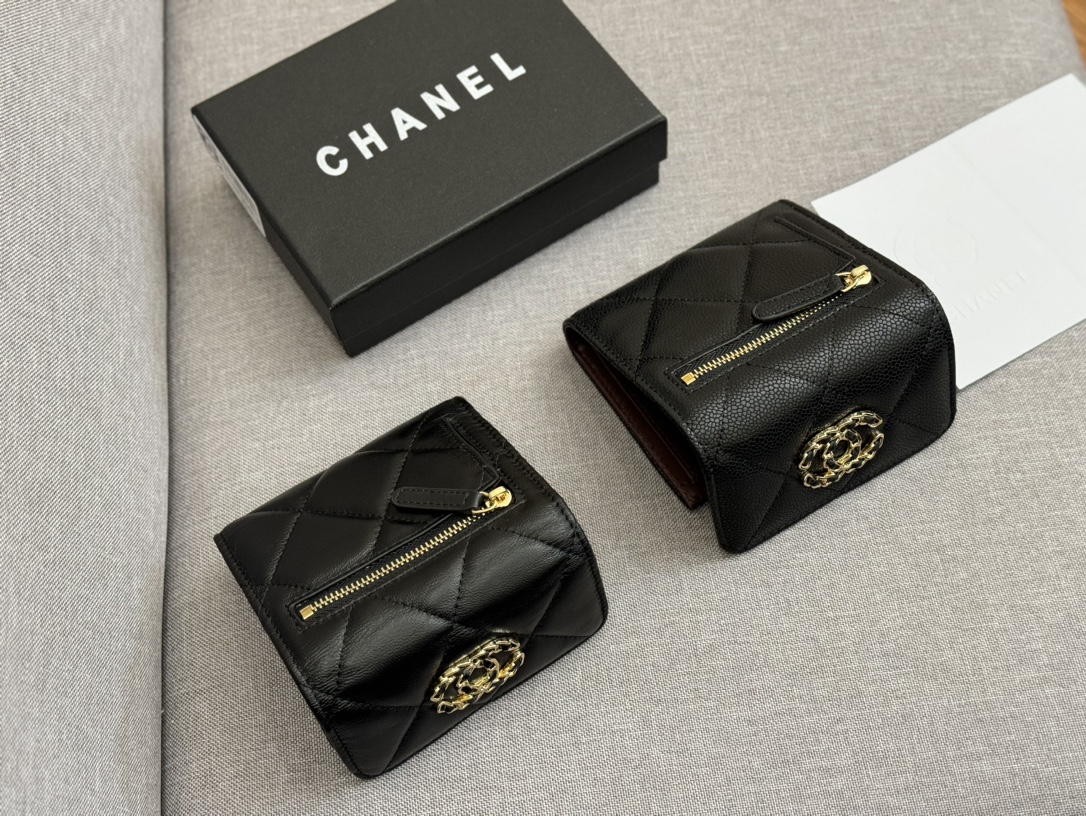 CC new arrival wallet size : 11.5*10cm