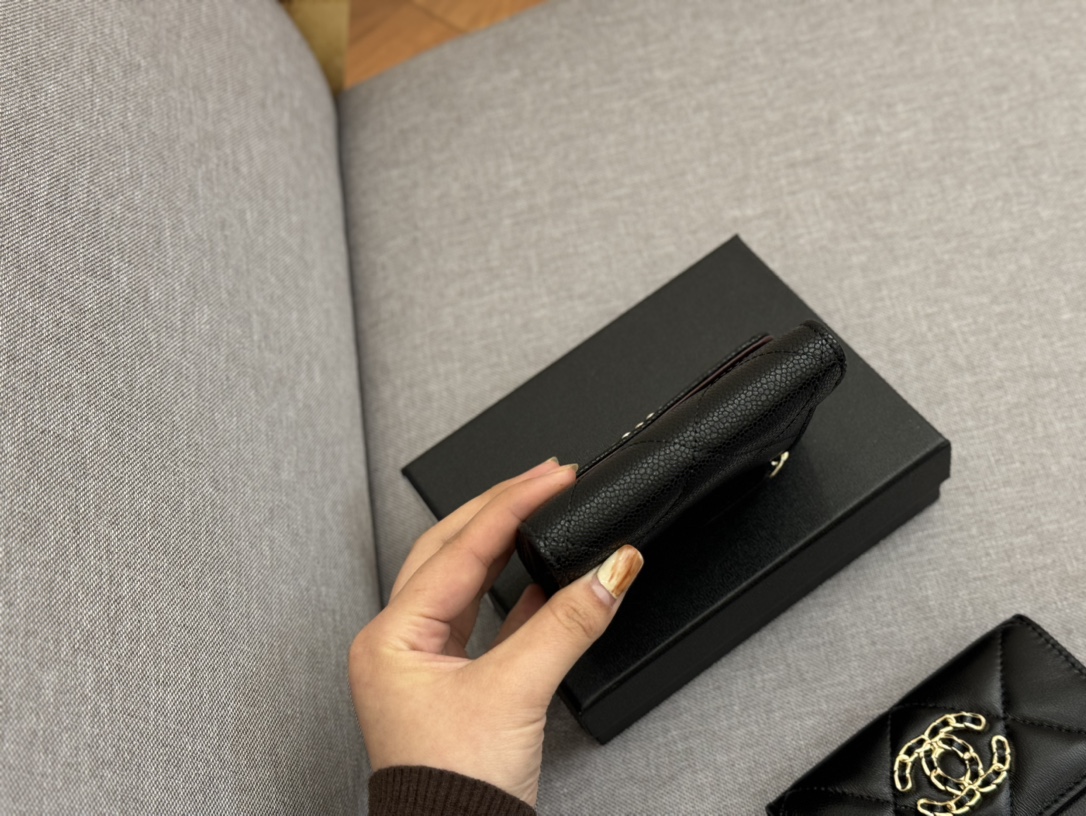 CC new arrival wallet size : 11.5*10cm