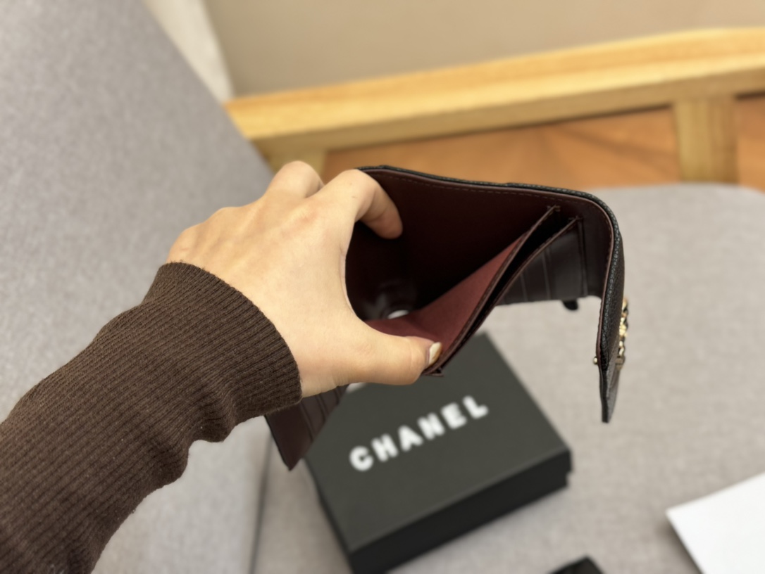 CC new arrival wallet size : 11.5*10cm