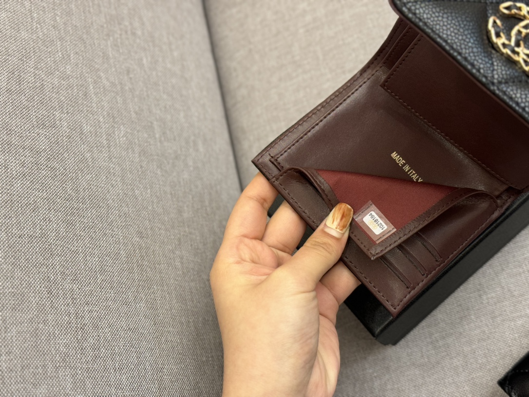 CC new arrival wallet size : 11.5*10cm