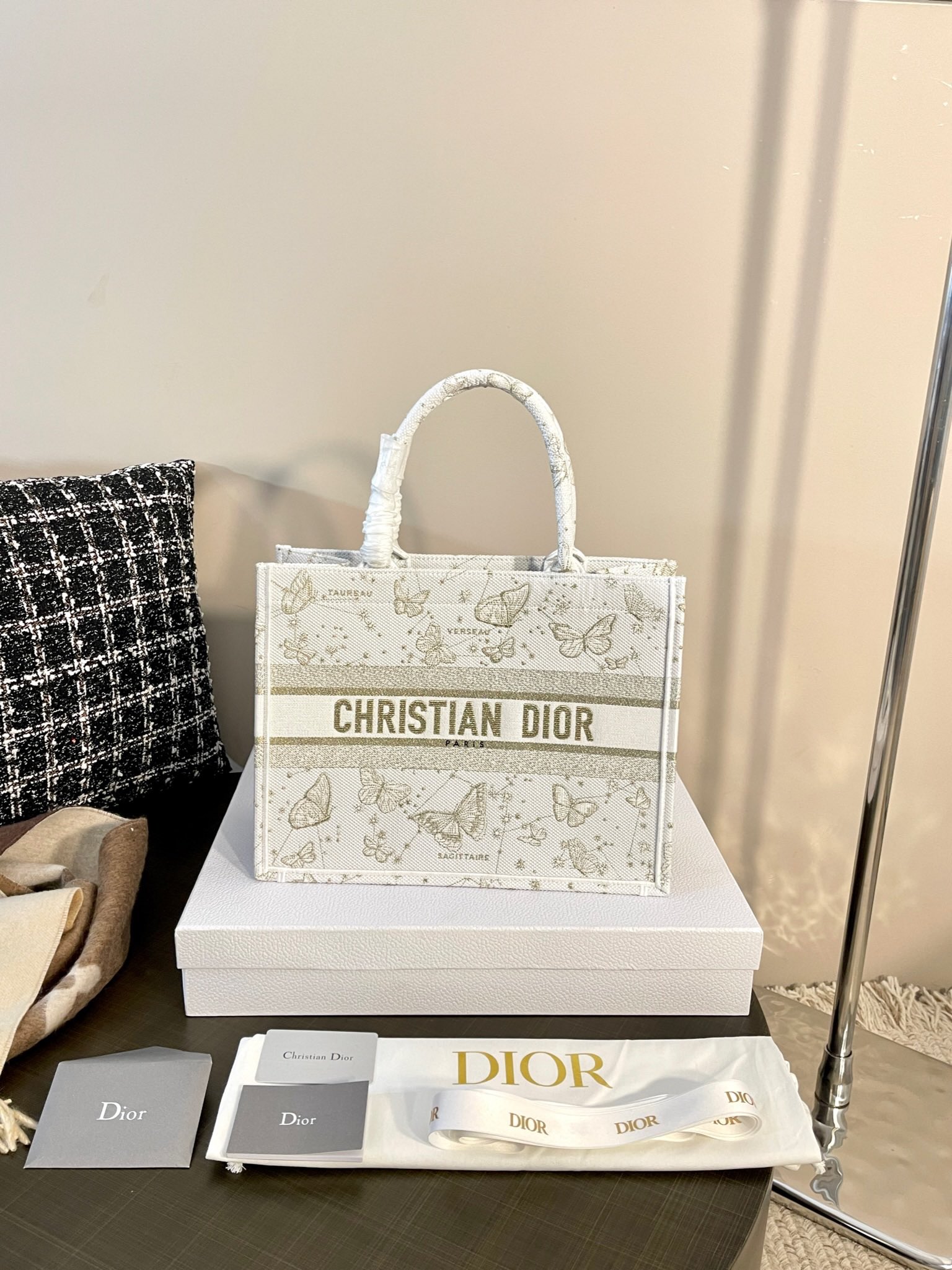 D book tote bag butterfly size: 36×27×16cm