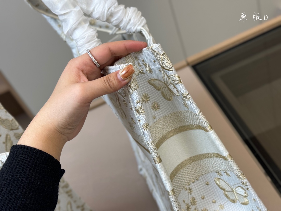 D book tote bag new arrival