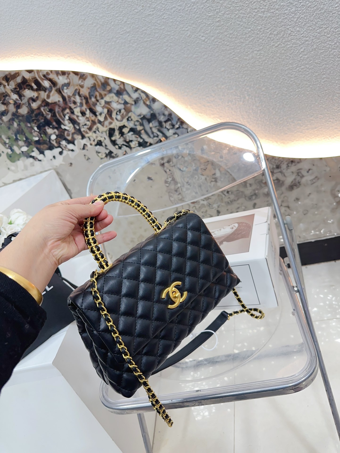 CC new arrival coco handle size : 24cm