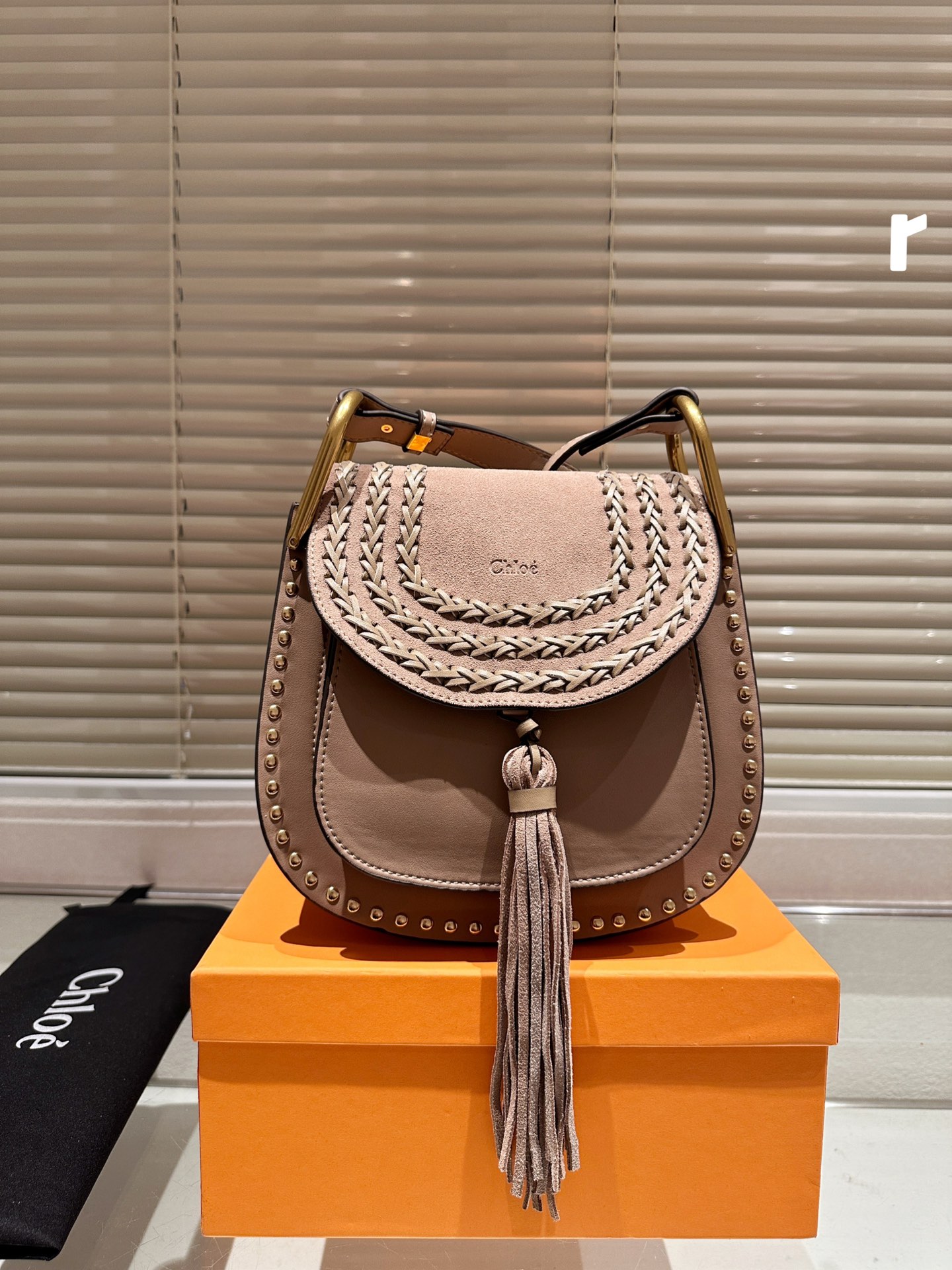 Chl new arrival Hudson bag size :23 * 19cm