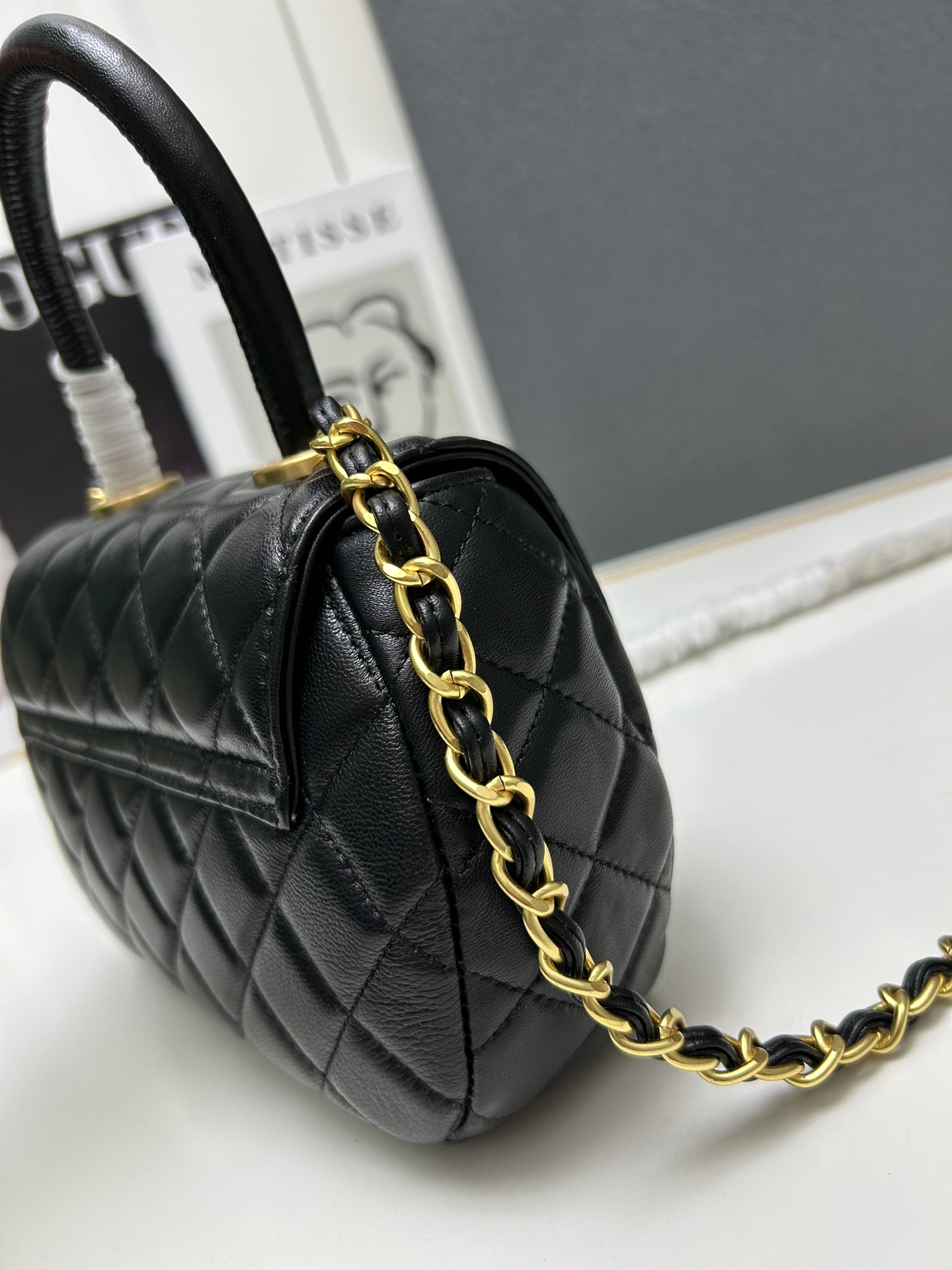 CC 24c coco women handbag size: 11.2*20.5*5.5 cm