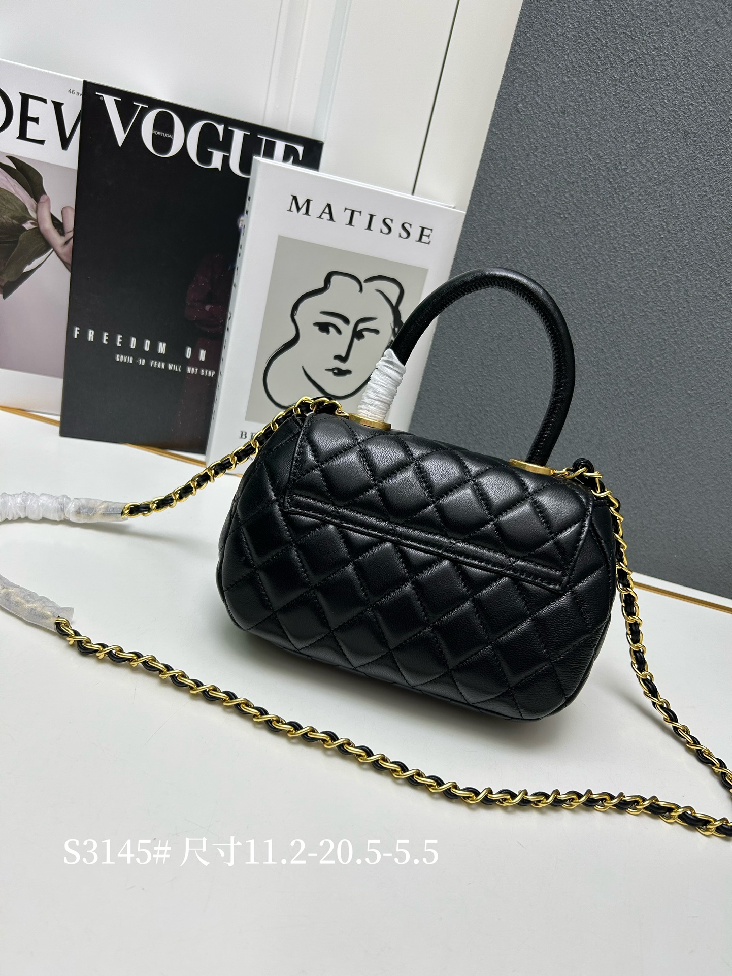 CC 24c coco women handbag size: 11.2*20.5*5.5 cm