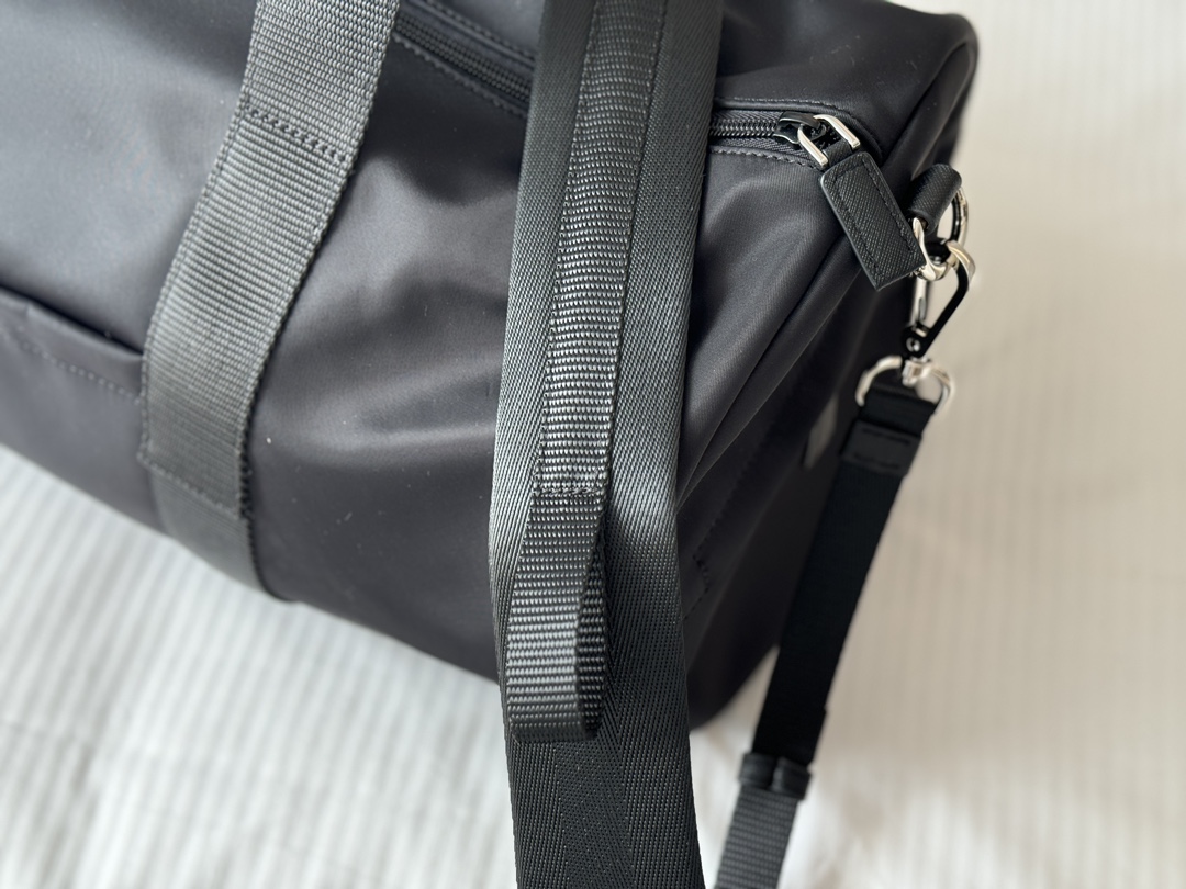 Pra new arrival travel bag size; 45*25cm