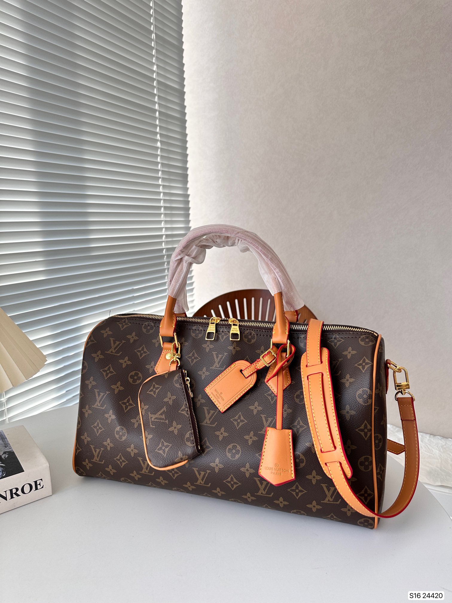 L keepall 40 man and women bag size : 40*22 cm