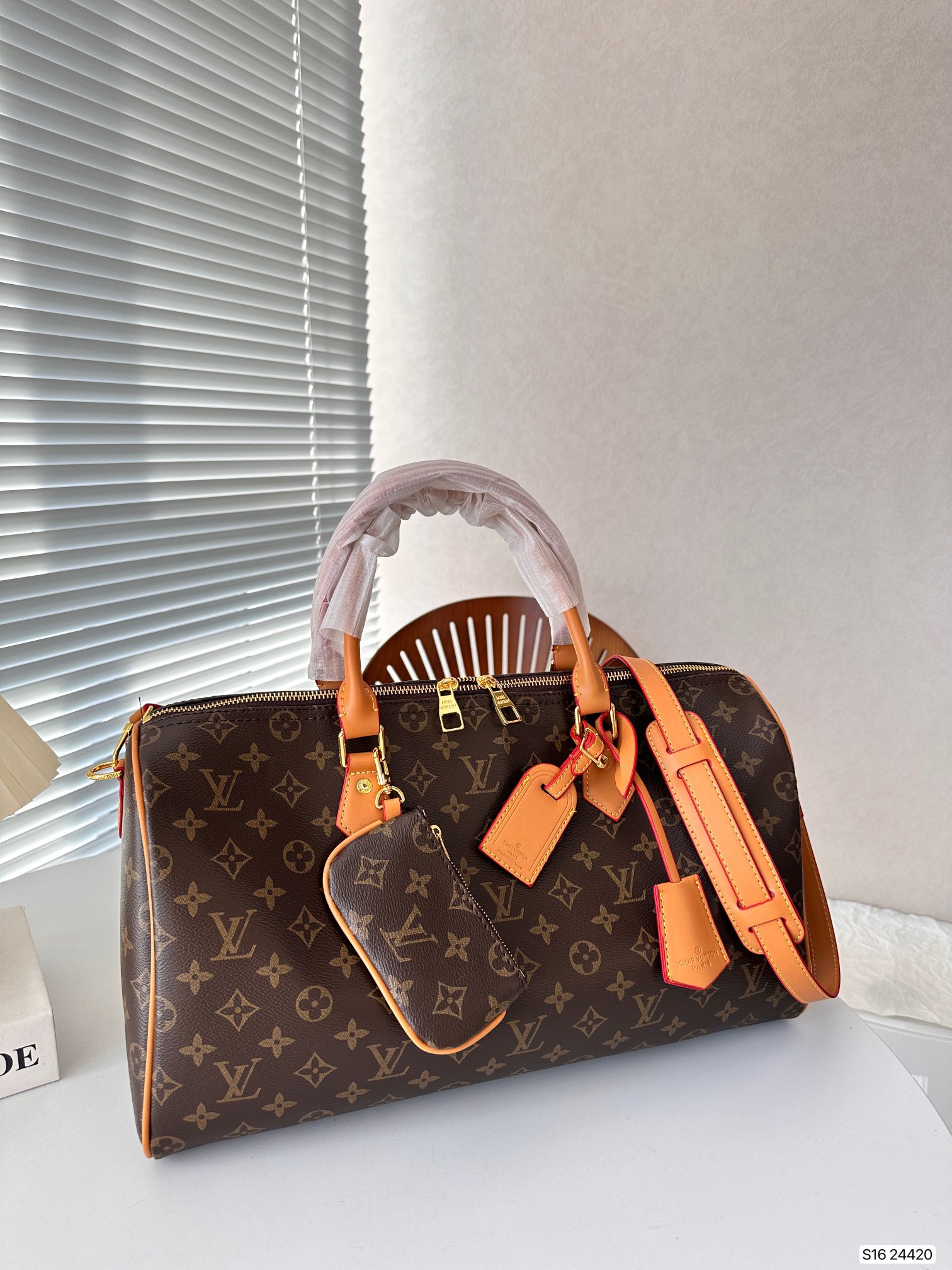 L keepall 40 man and women bag size : 40*22 cm