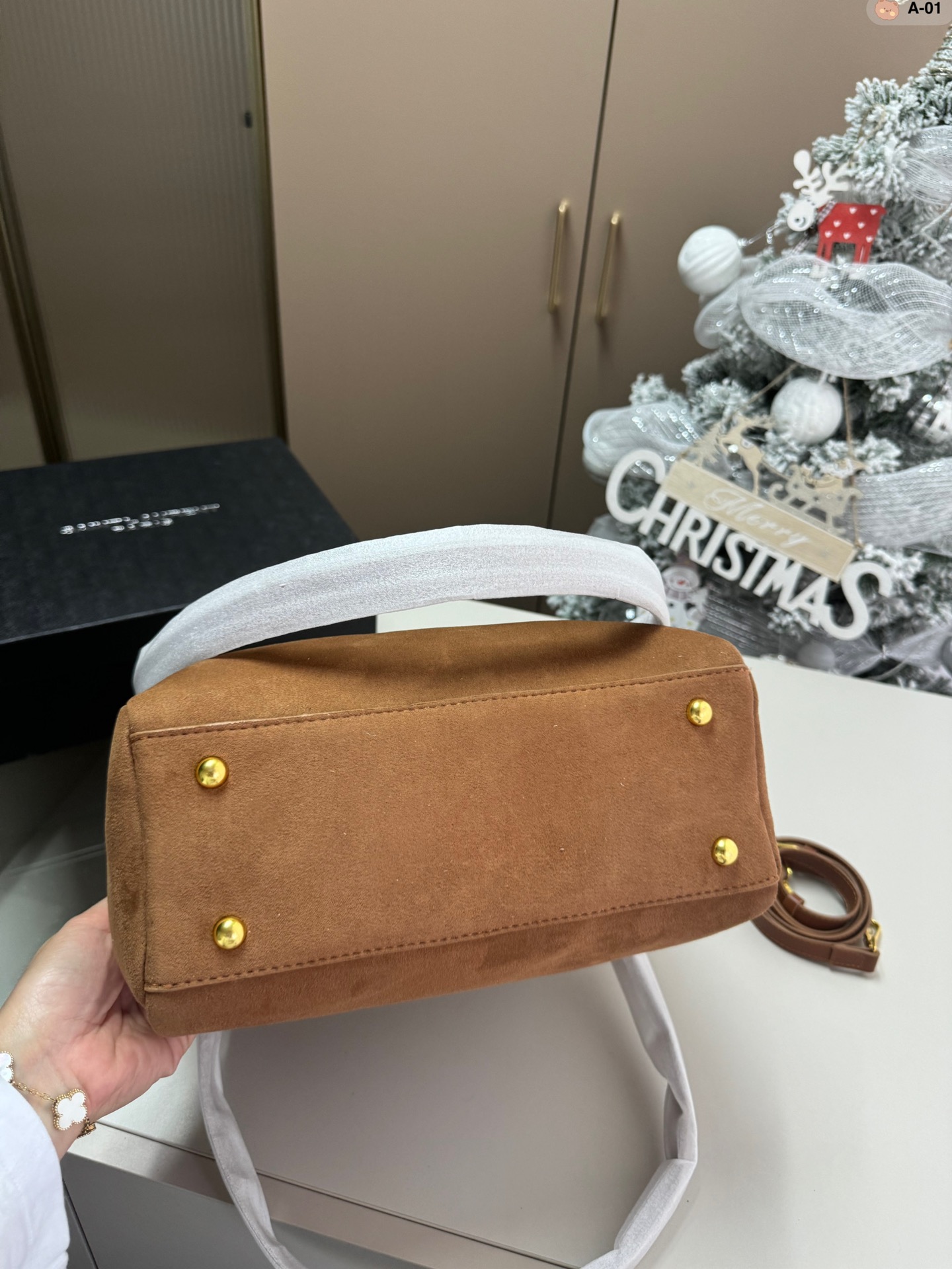 Y new arrival tote bag size: 26*12*27 cm