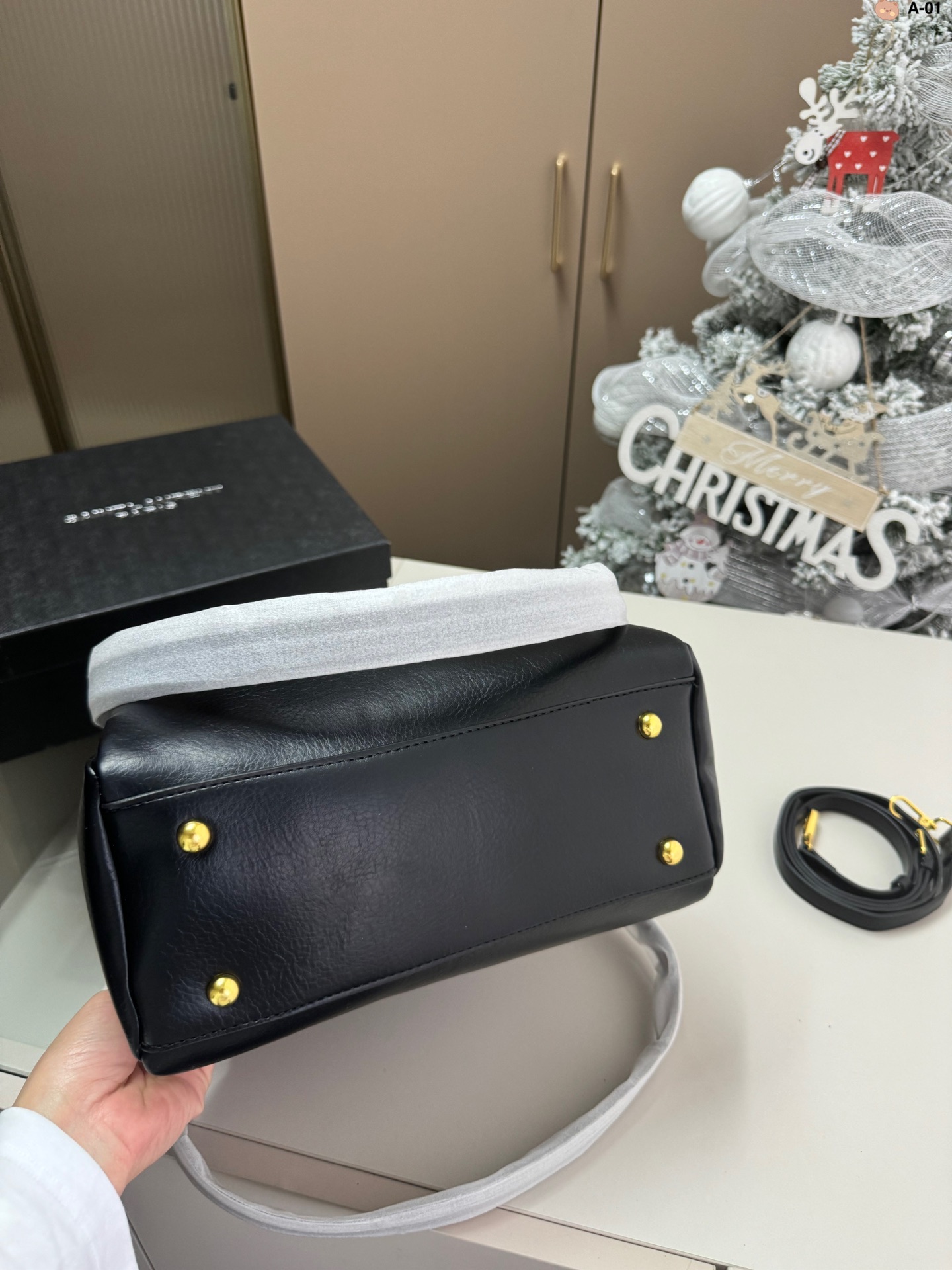 Y new arrival tote bag size: 26*12*27 cm