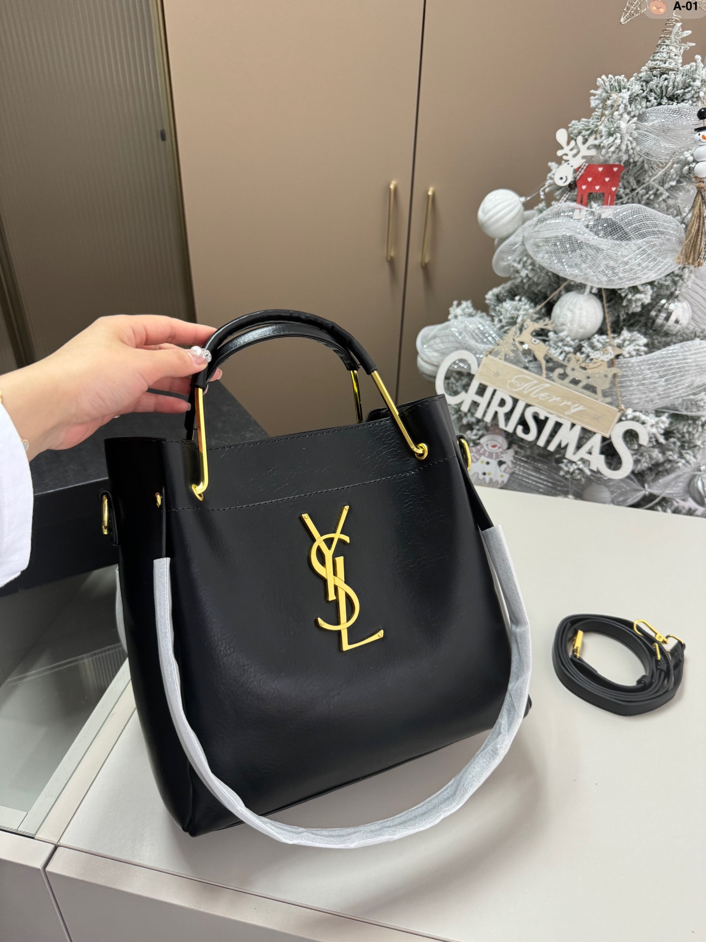 Y new arrival tote bag size: 26*12*27 cm