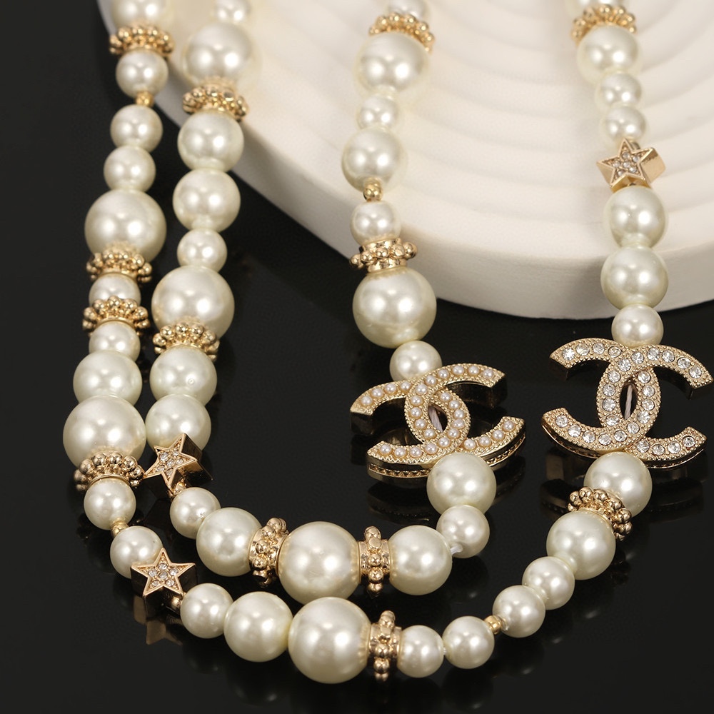 CC Necklace 0008