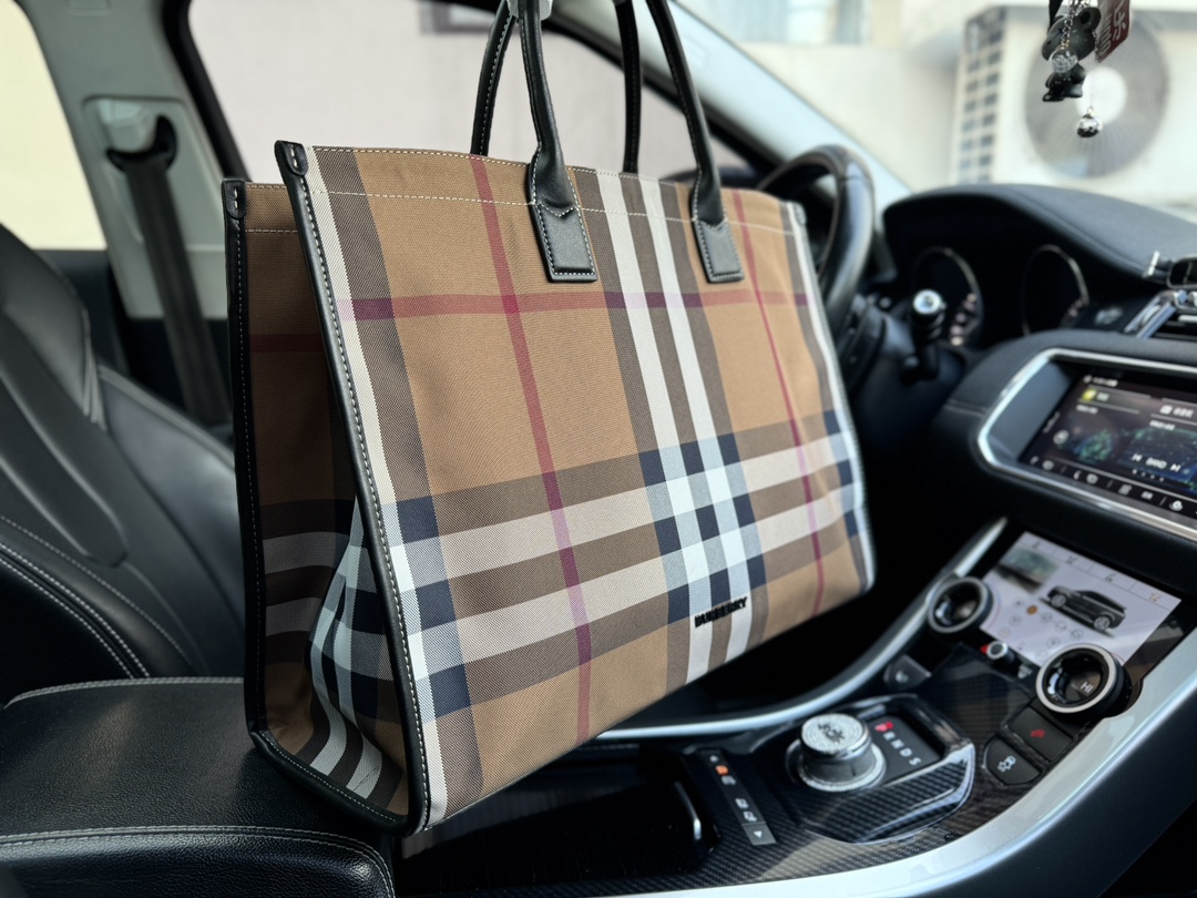 BB new arrival men and women tote bag size : 45X35X20cm