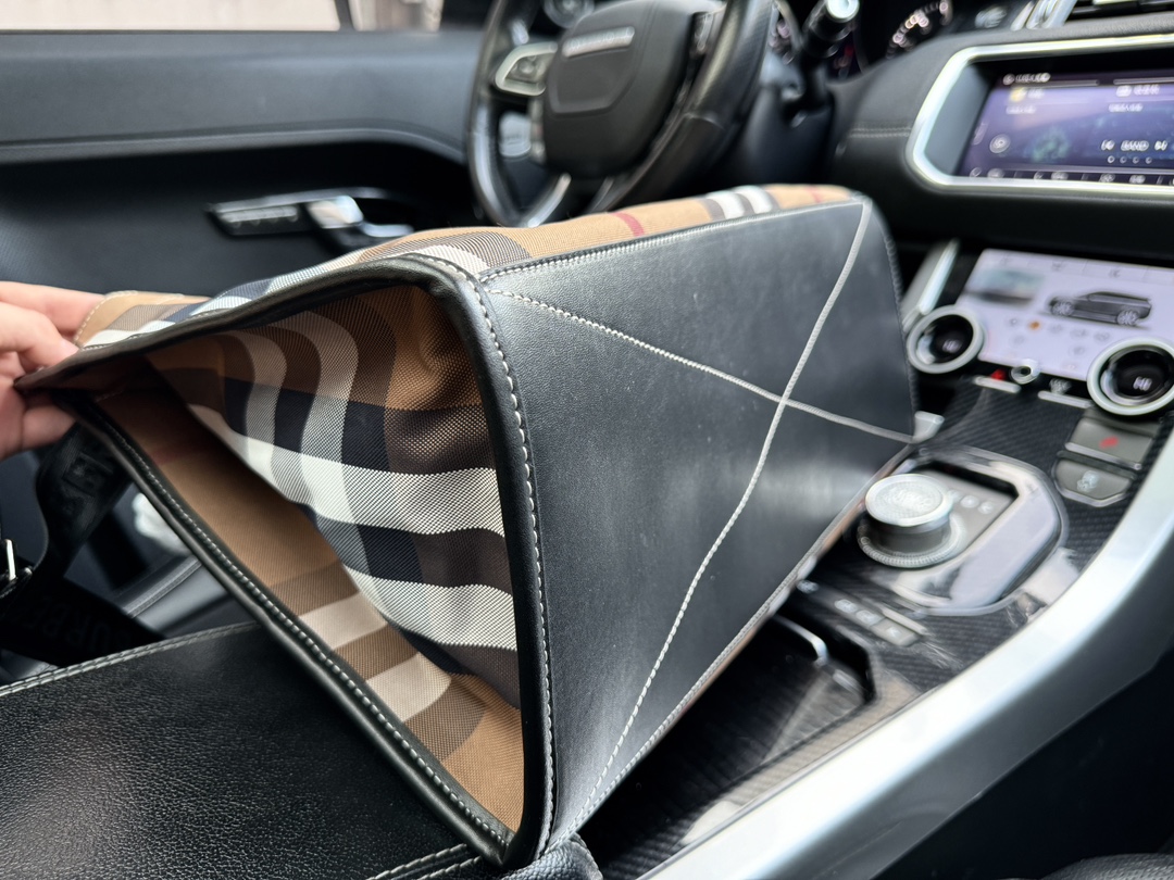 BB new arrival men and women tote bag size : 45X35X20cm